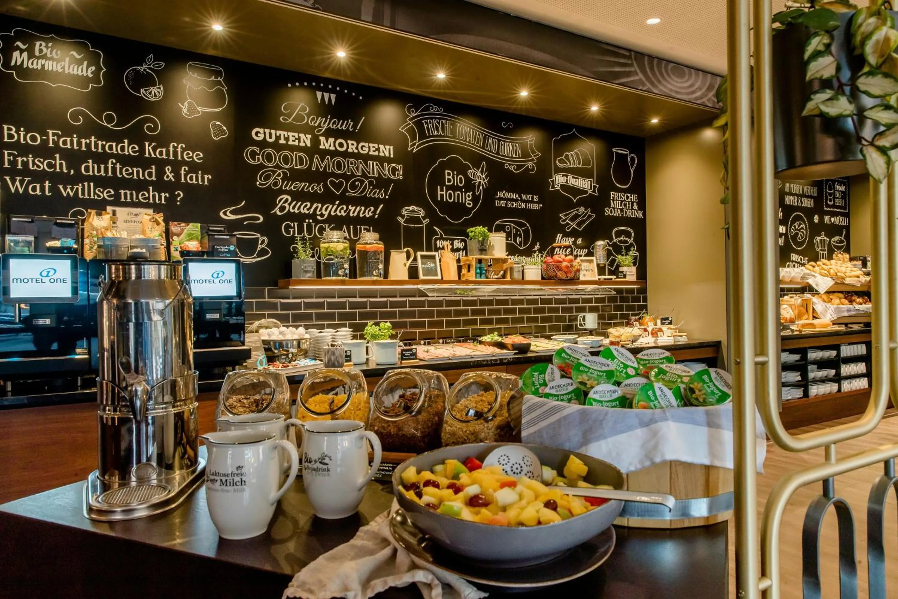 Buffet breakfast in Motel One Essen