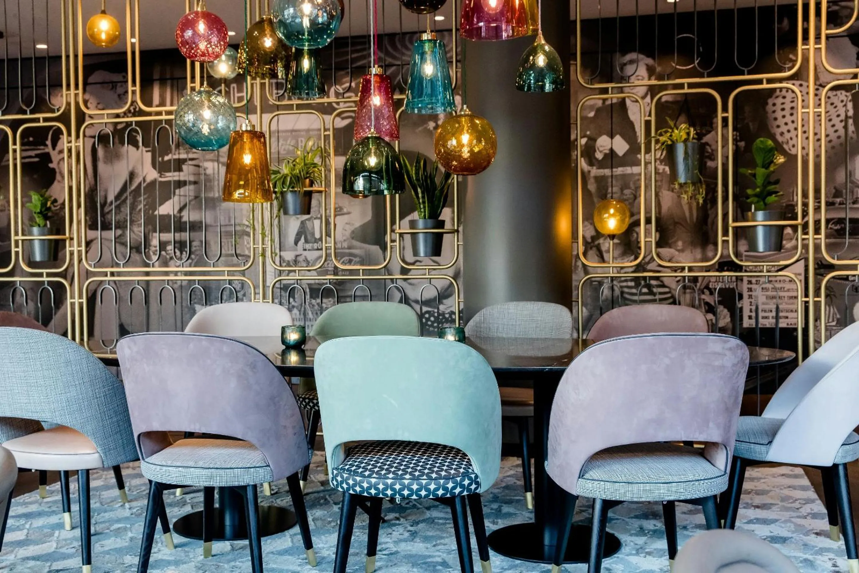 Lounge or bar in Motel One Essen