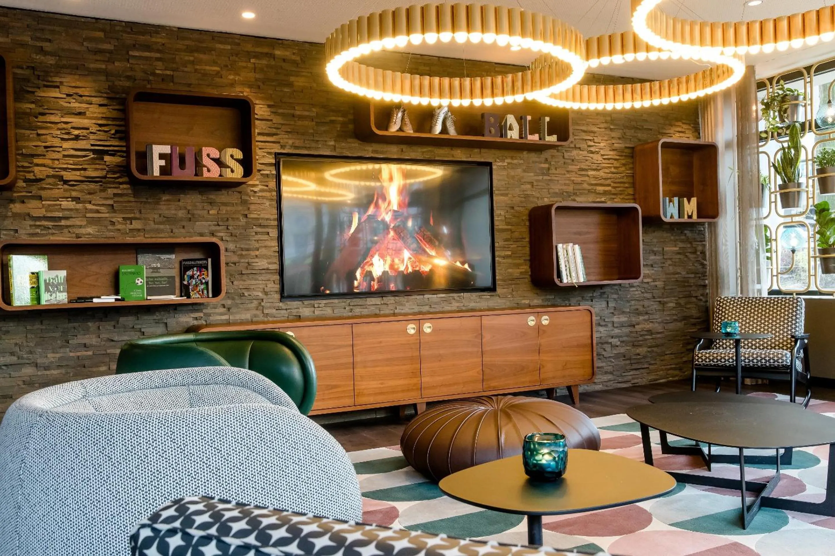 Lounge or bar in Motel One Essen