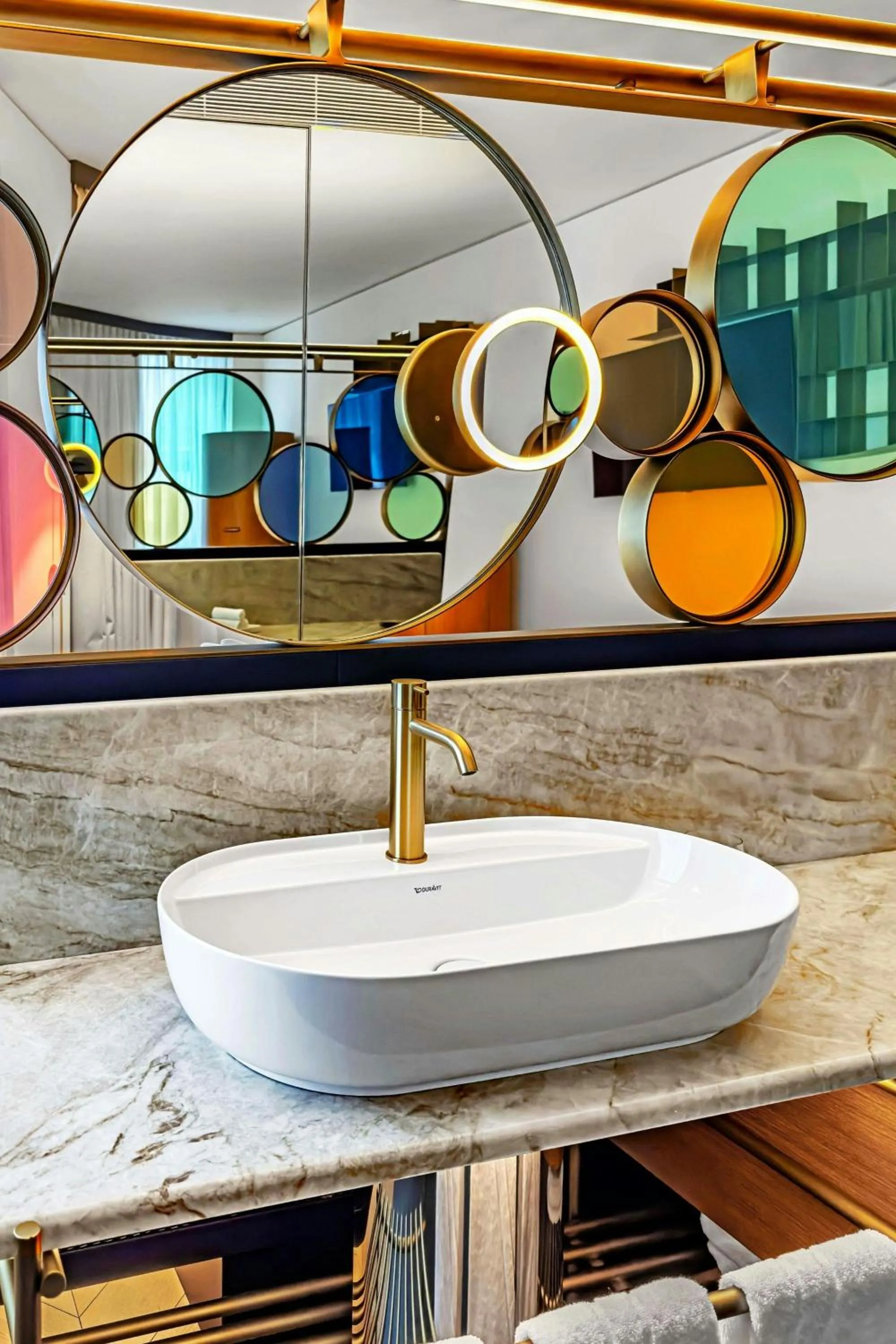 Photo of the whole room in W Prague