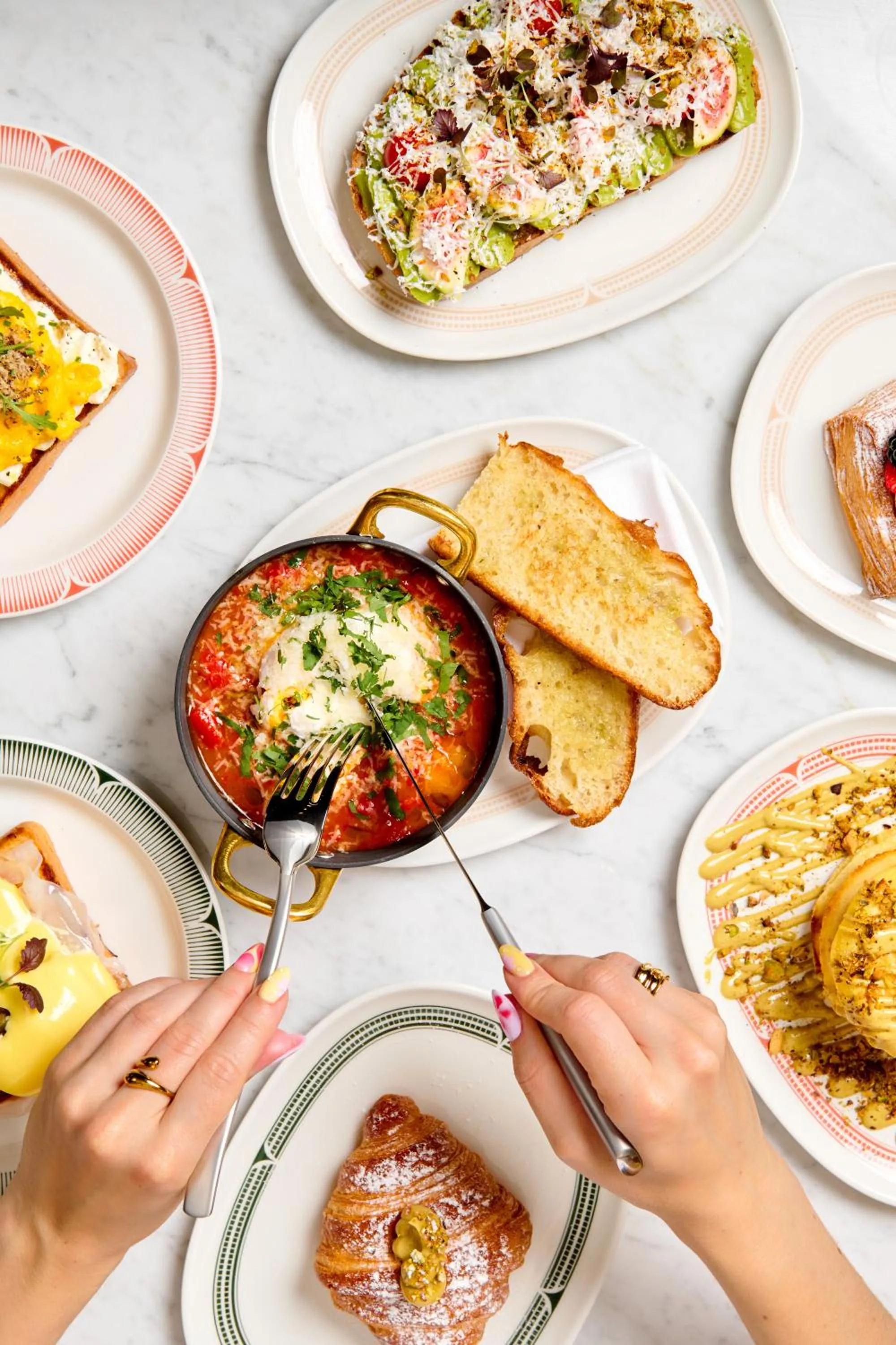 Breakfast in W Prague