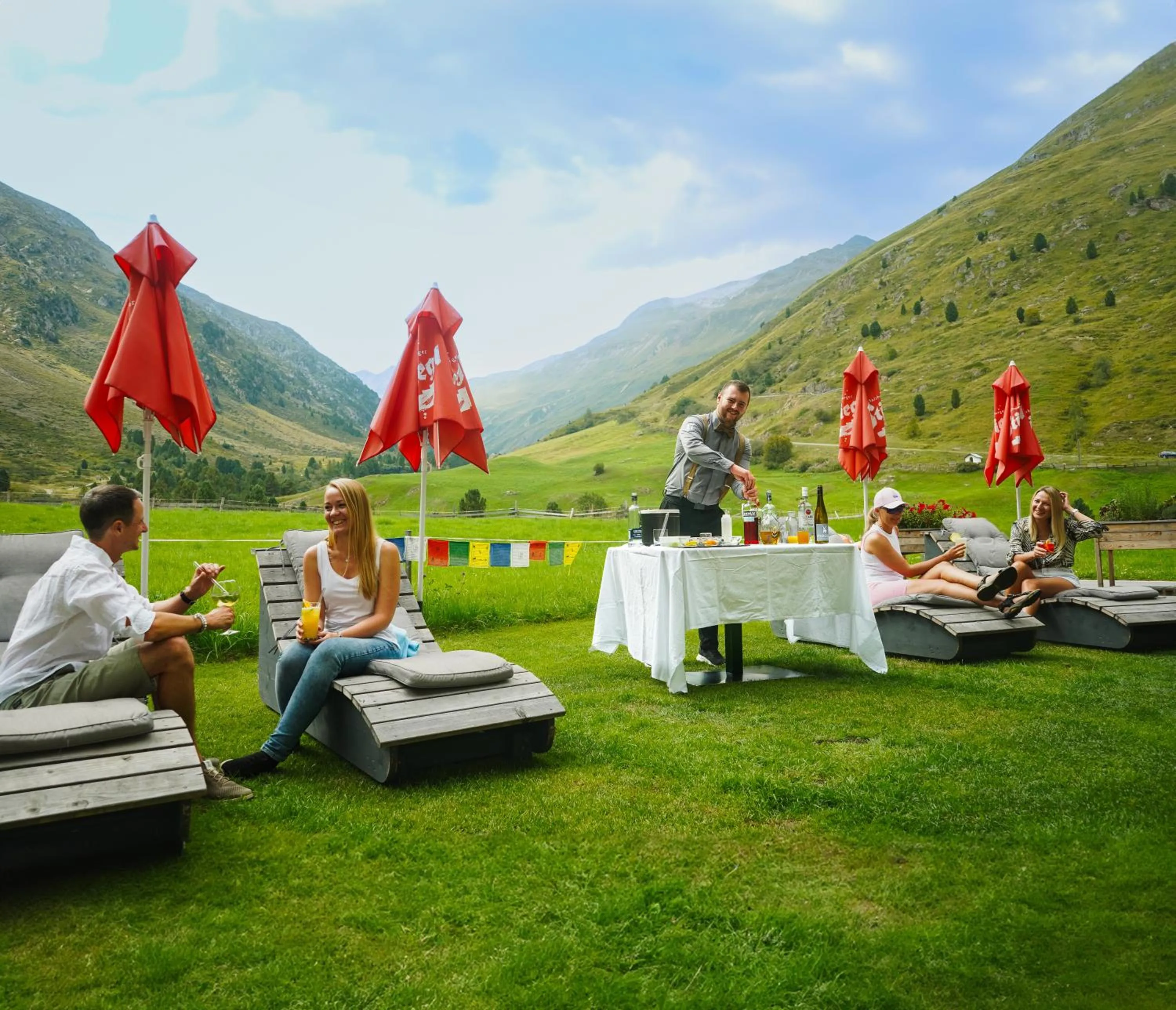 Summer in Hotel Macun, Vent im Ötztal