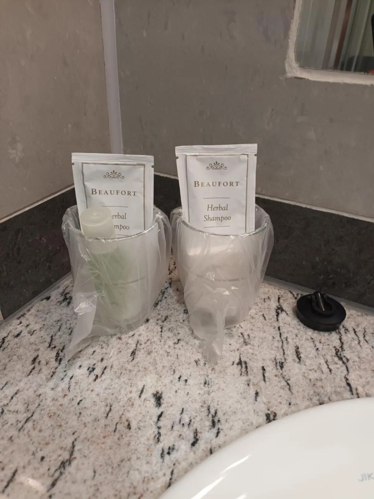 Bathroom in Hotel Dakol