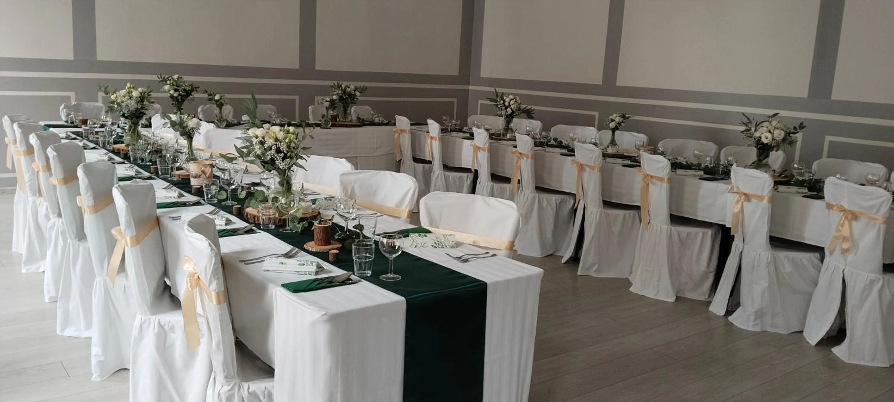 Property building in Hotel Dakol