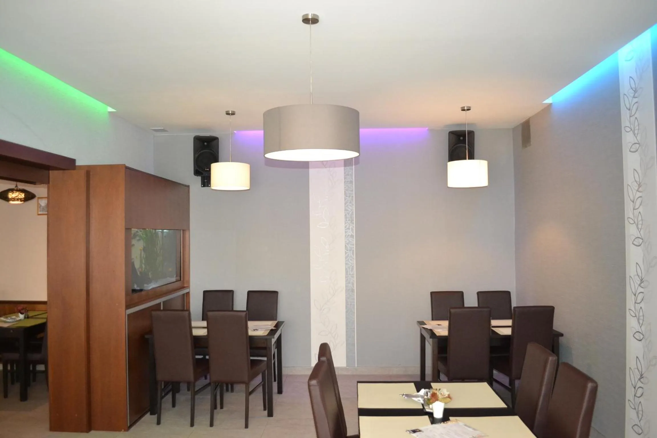 Restaurant/places to eat in Rusovský Penzión