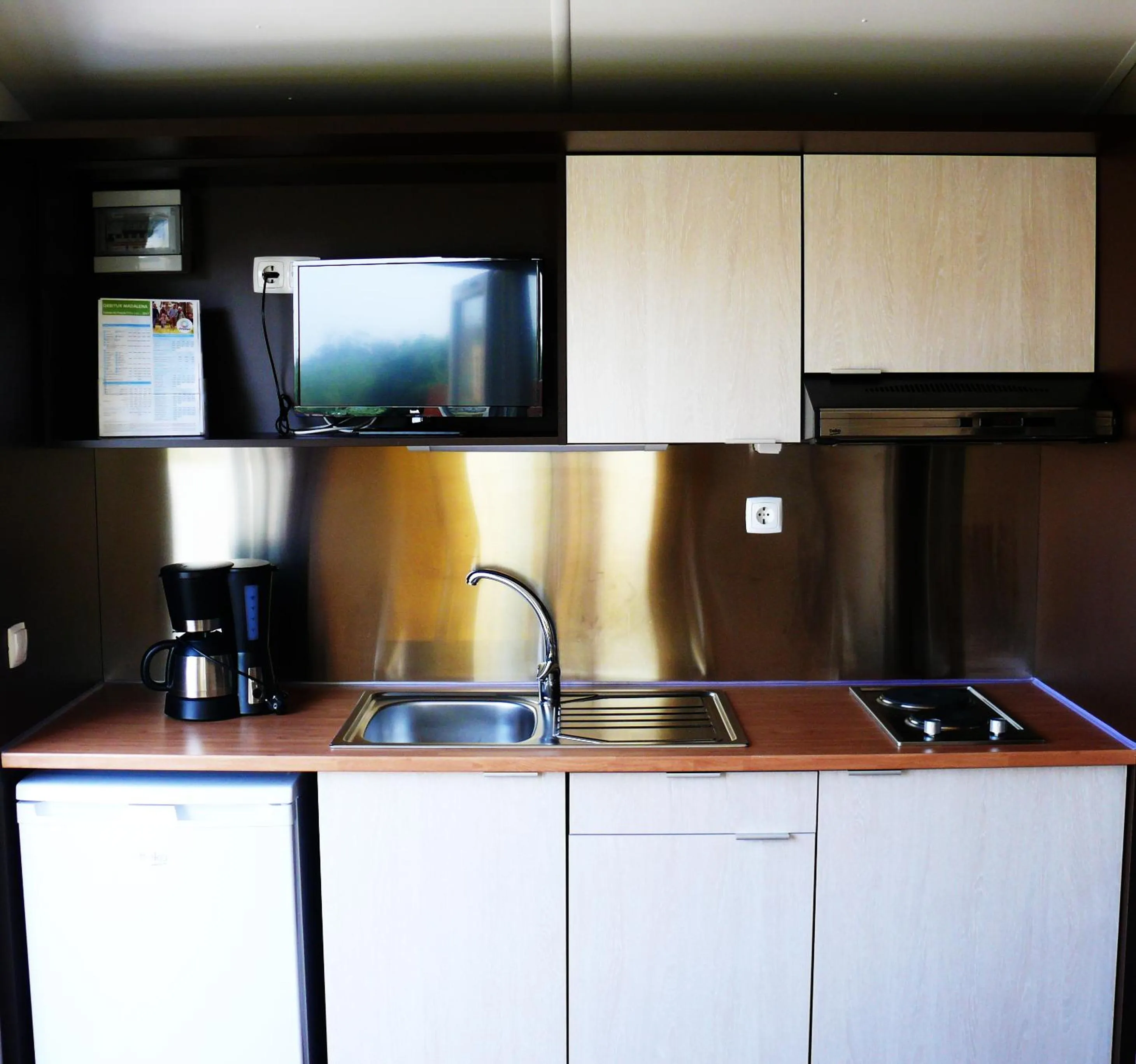 Kitchen or kitchenette in Parque de Campismo Orbitur Vagueira