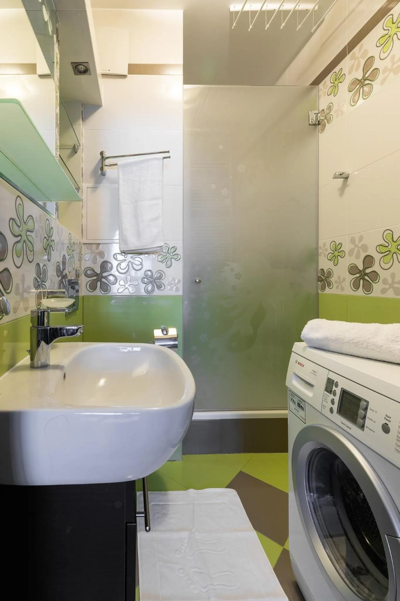 Bathroom in P&O Giełdowa Serviced Apartments