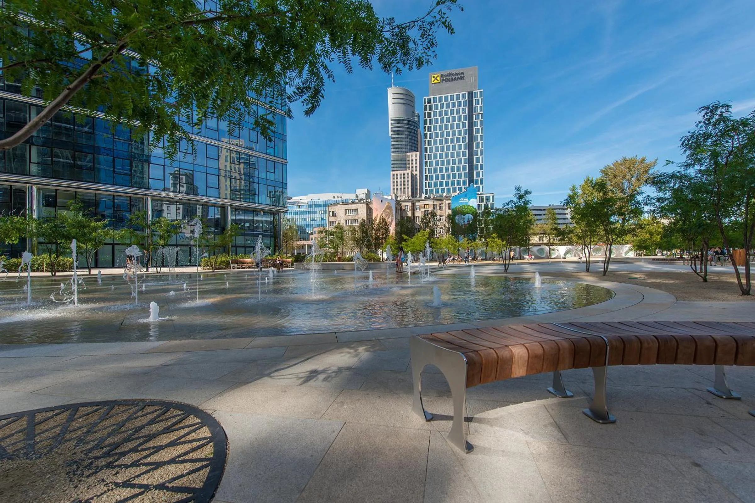 Restaurant/places to eat in P&O Giełdowa Serviced Apartments