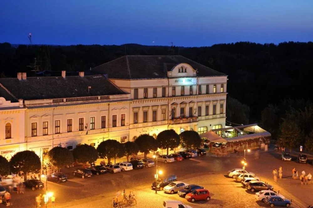Bird's eye view in Duna Wellness Hotel