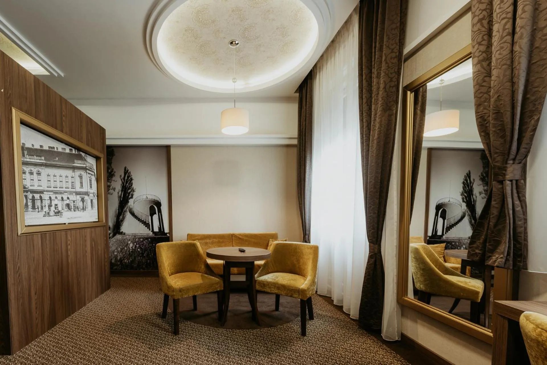 Seating area in Duna Wellness Hotel