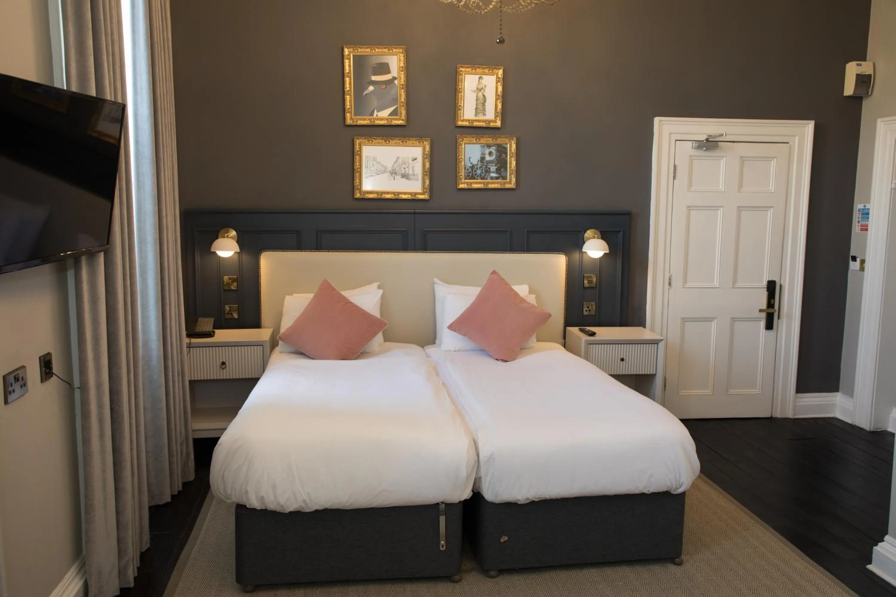 Bed in Henrietta House, a member of Radisson Individuals