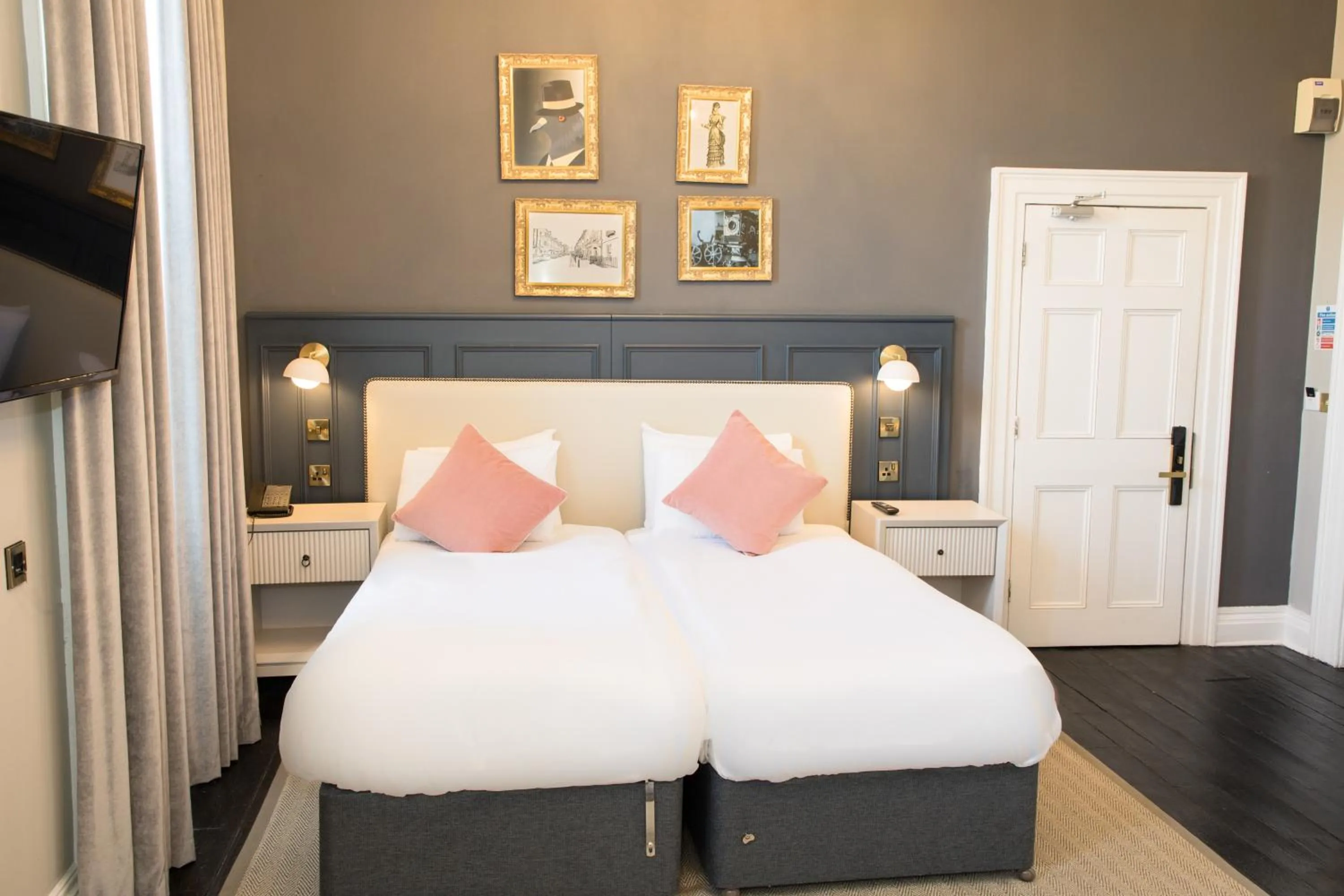 Bed in Henrietta House, a member of Radisson Individuals