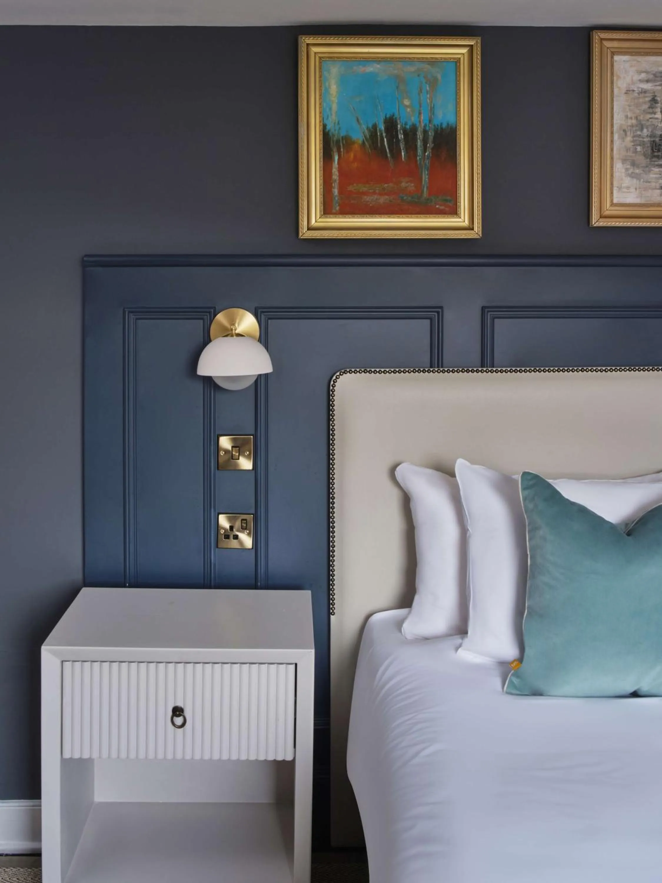 Photo of the whole room, Bed in Henrietta House, a member of Radisson Individuals