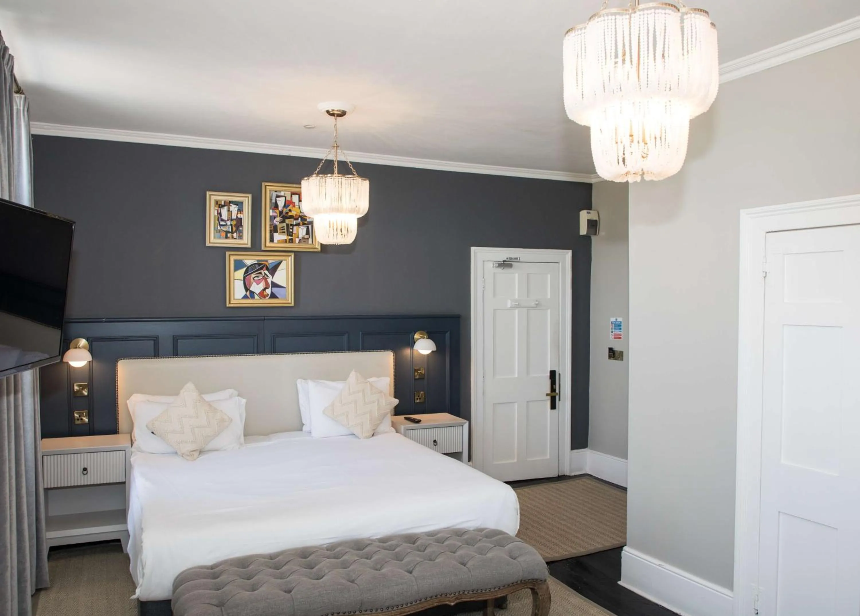 Bedroom, Bed in Henrietta House, a member of Radisson Individuals