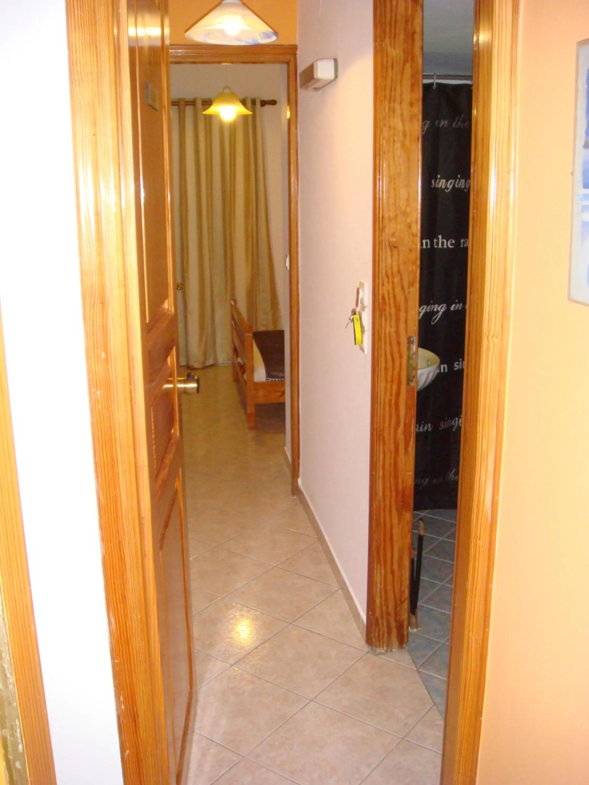 Toilet in Boussetil Rooms CapAnMat