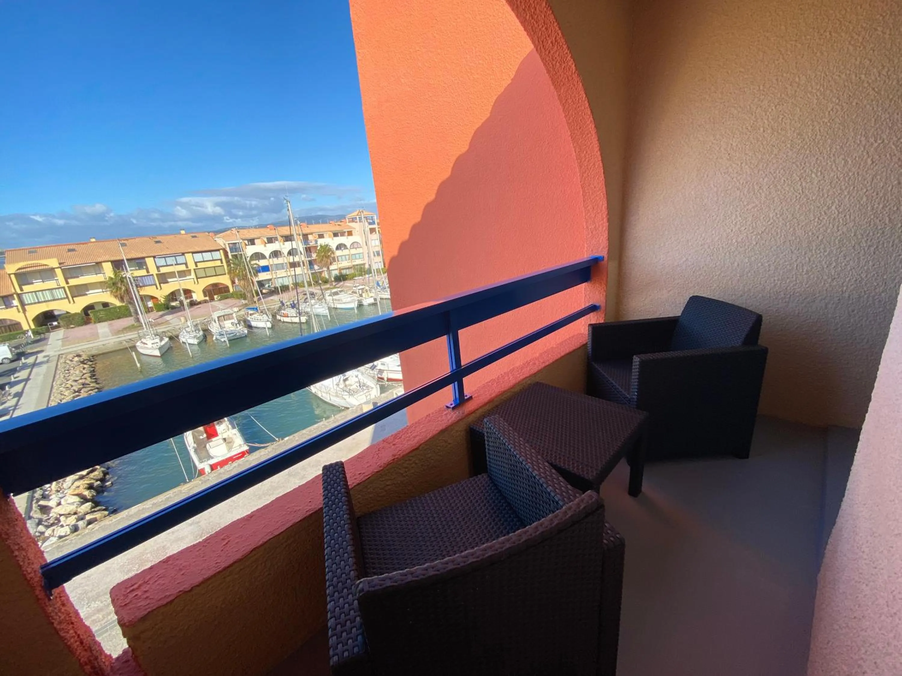 Balcony/Terrace in Cit'Hotel des 2 Golfs