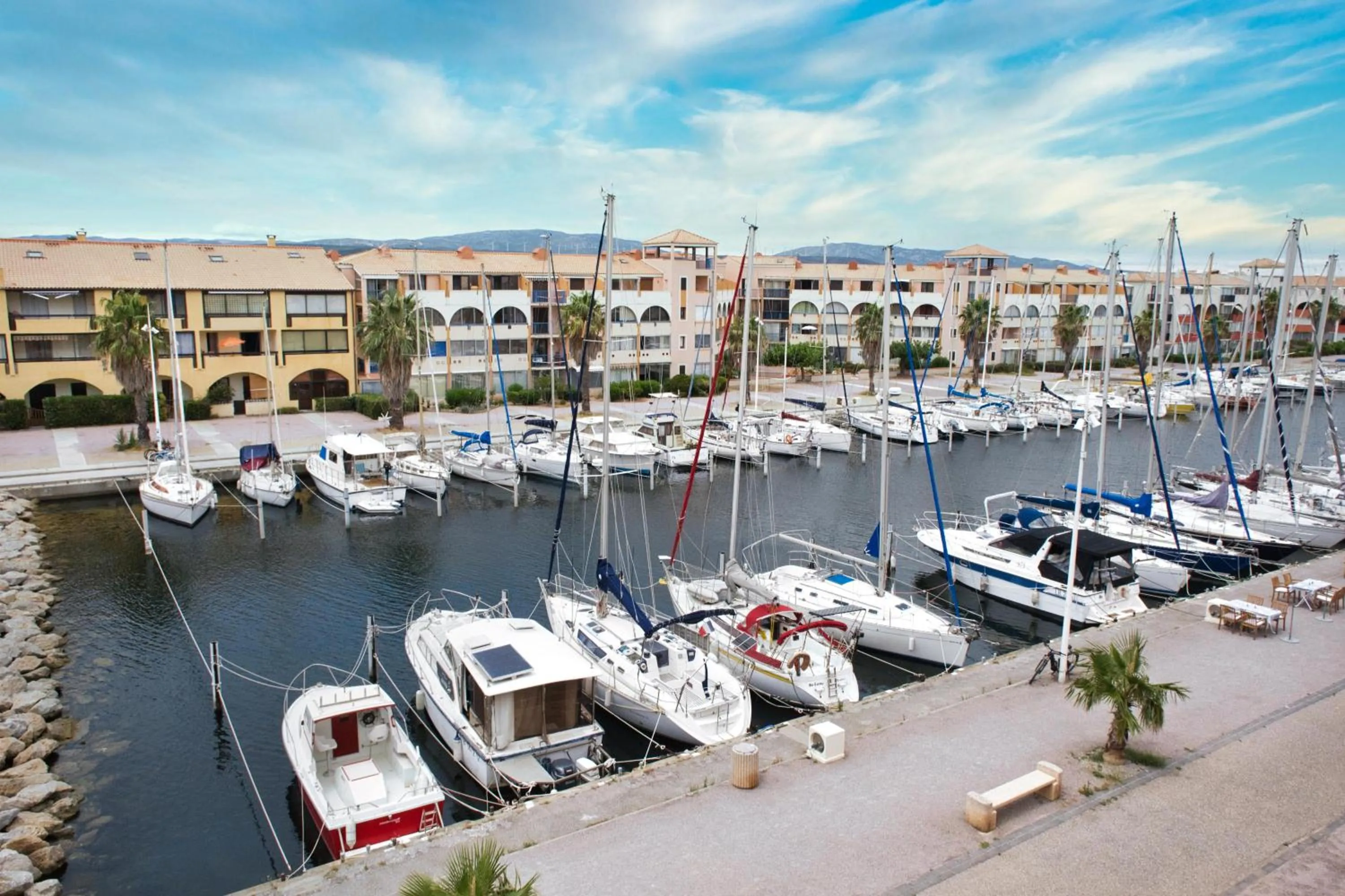 Nearby landmark in Cit'Hotel des 2 Golfs