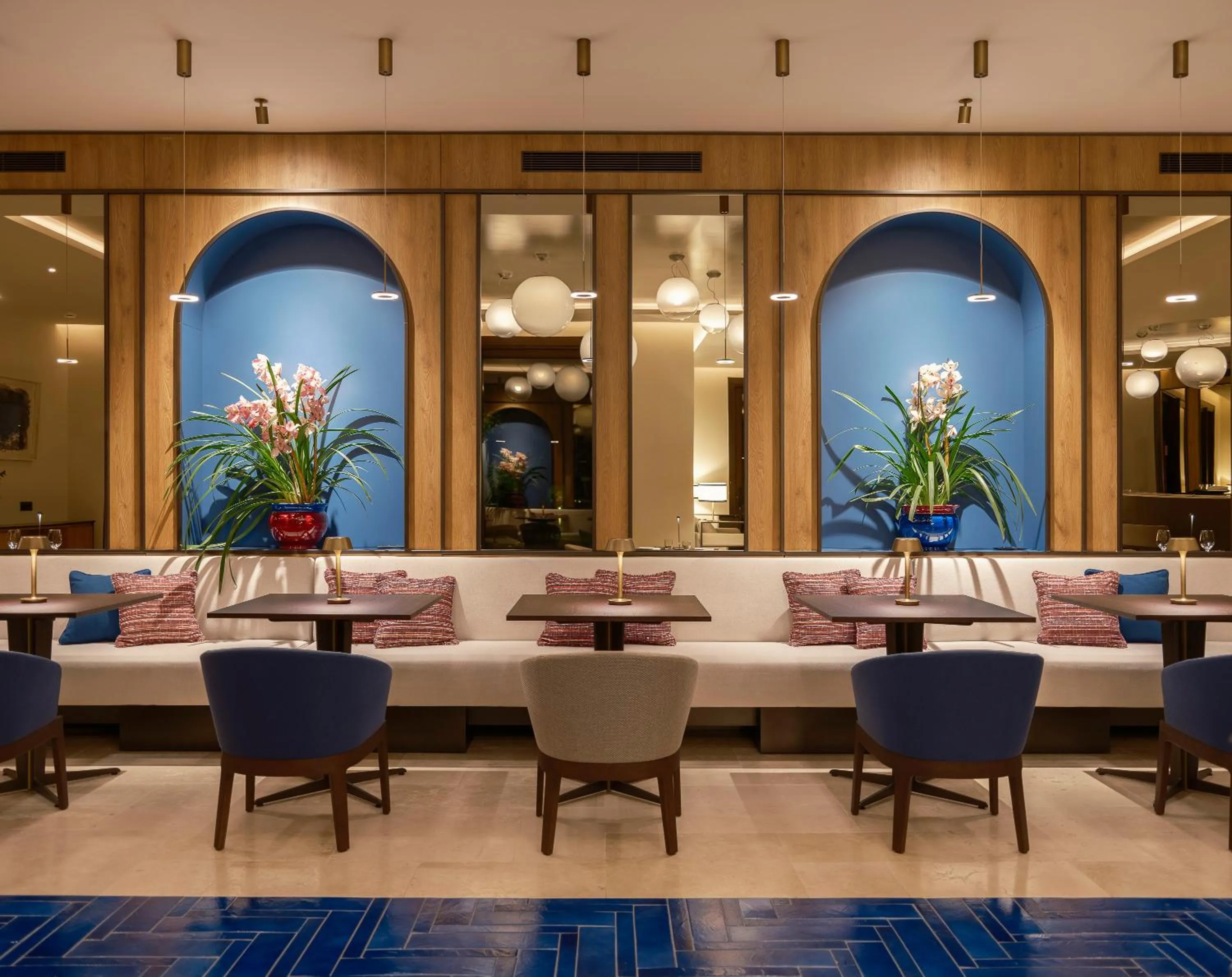 Restaurant/places to eat in Ara Maris Hotel & Spa