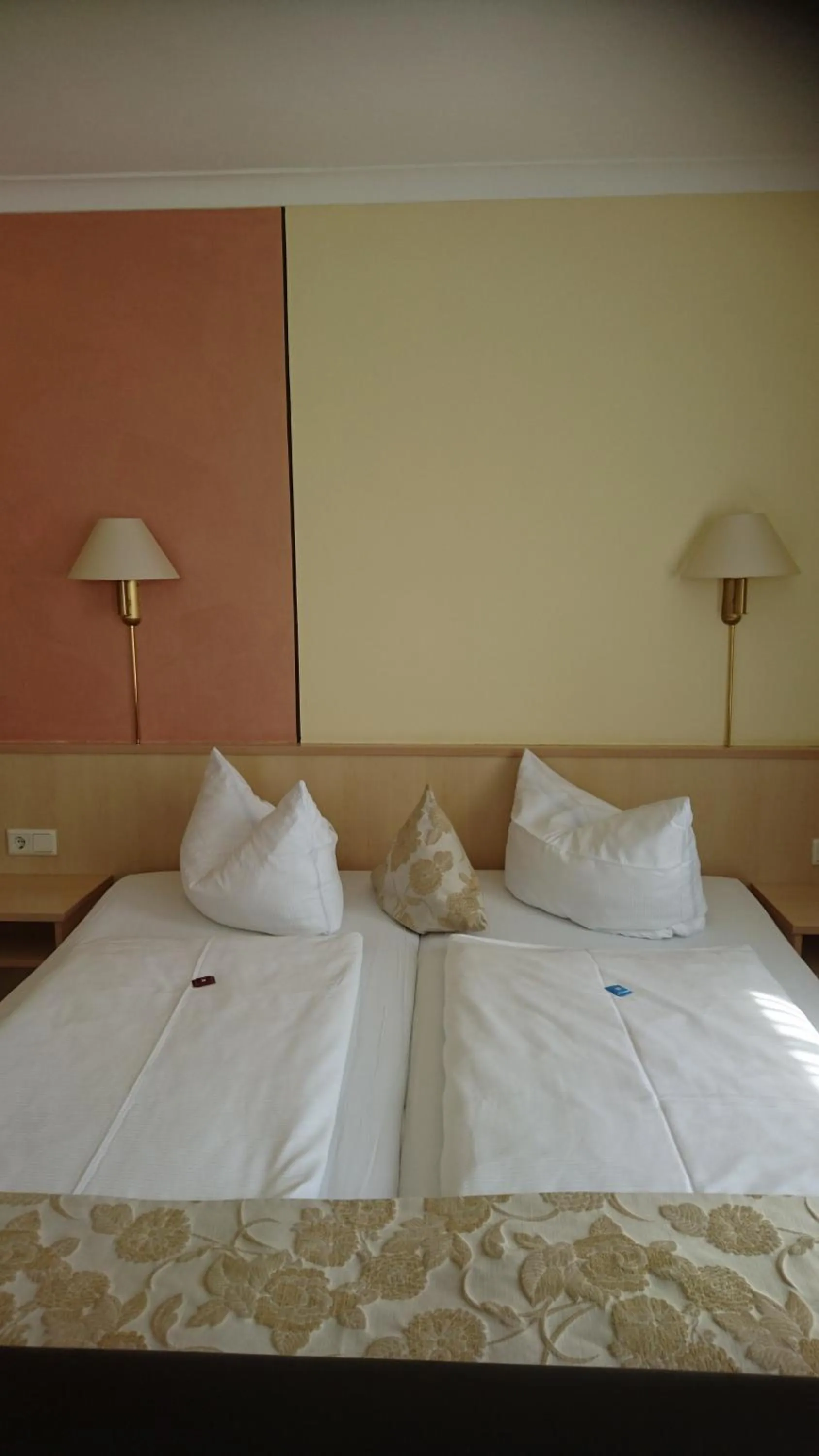 Photo of the whole room in Traditionsgasthof Grüner Baum