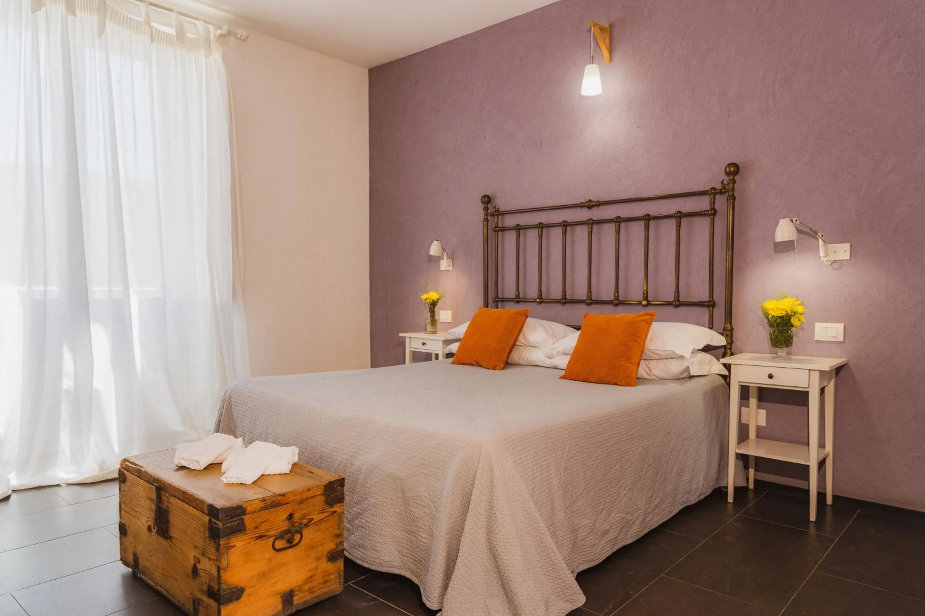 Bed in Boutique Hotel Molo Santa Lucia