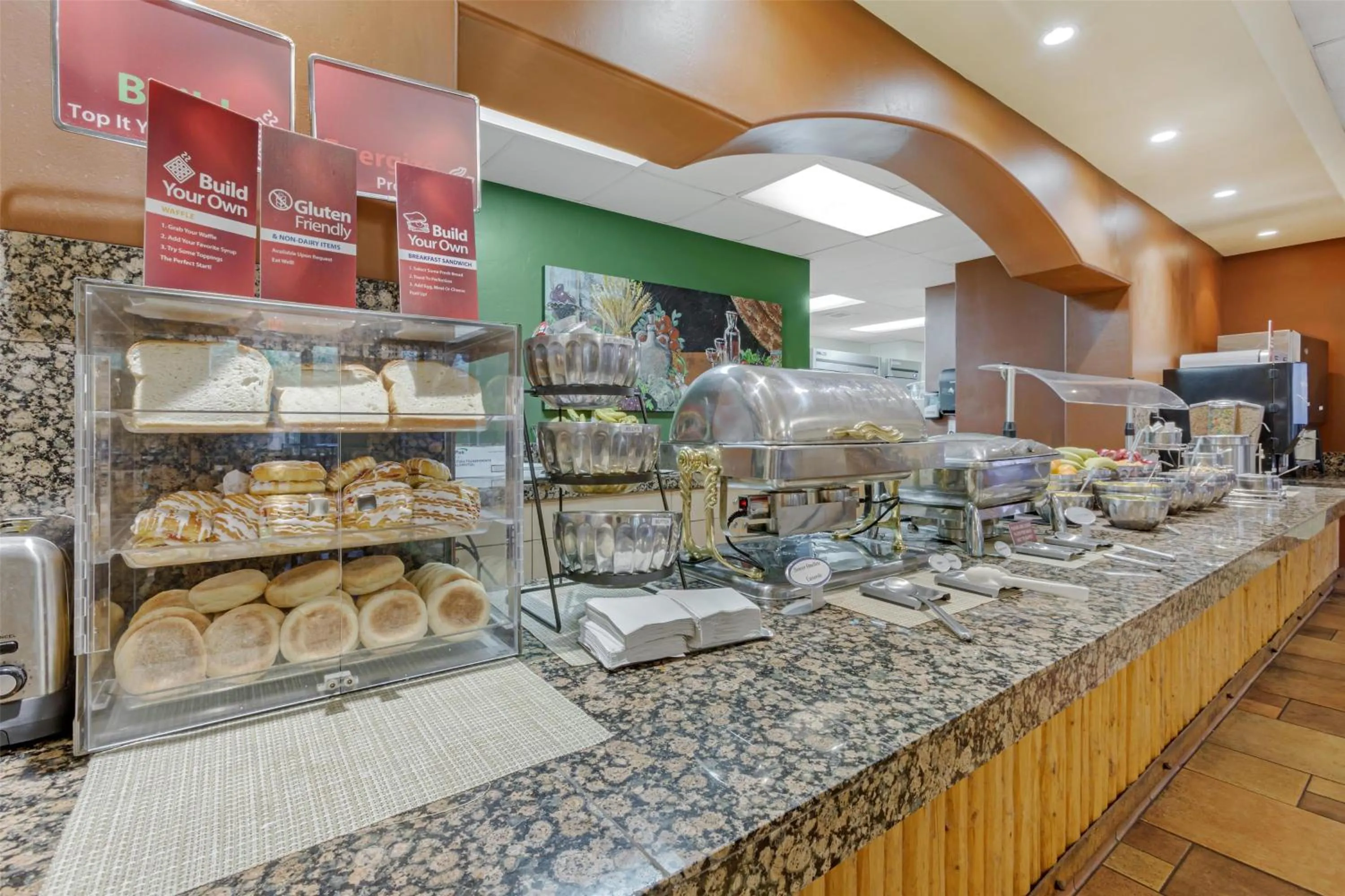 Breakfast in Best Western Plus Arroyo Roble Hotel & Creekside Villas