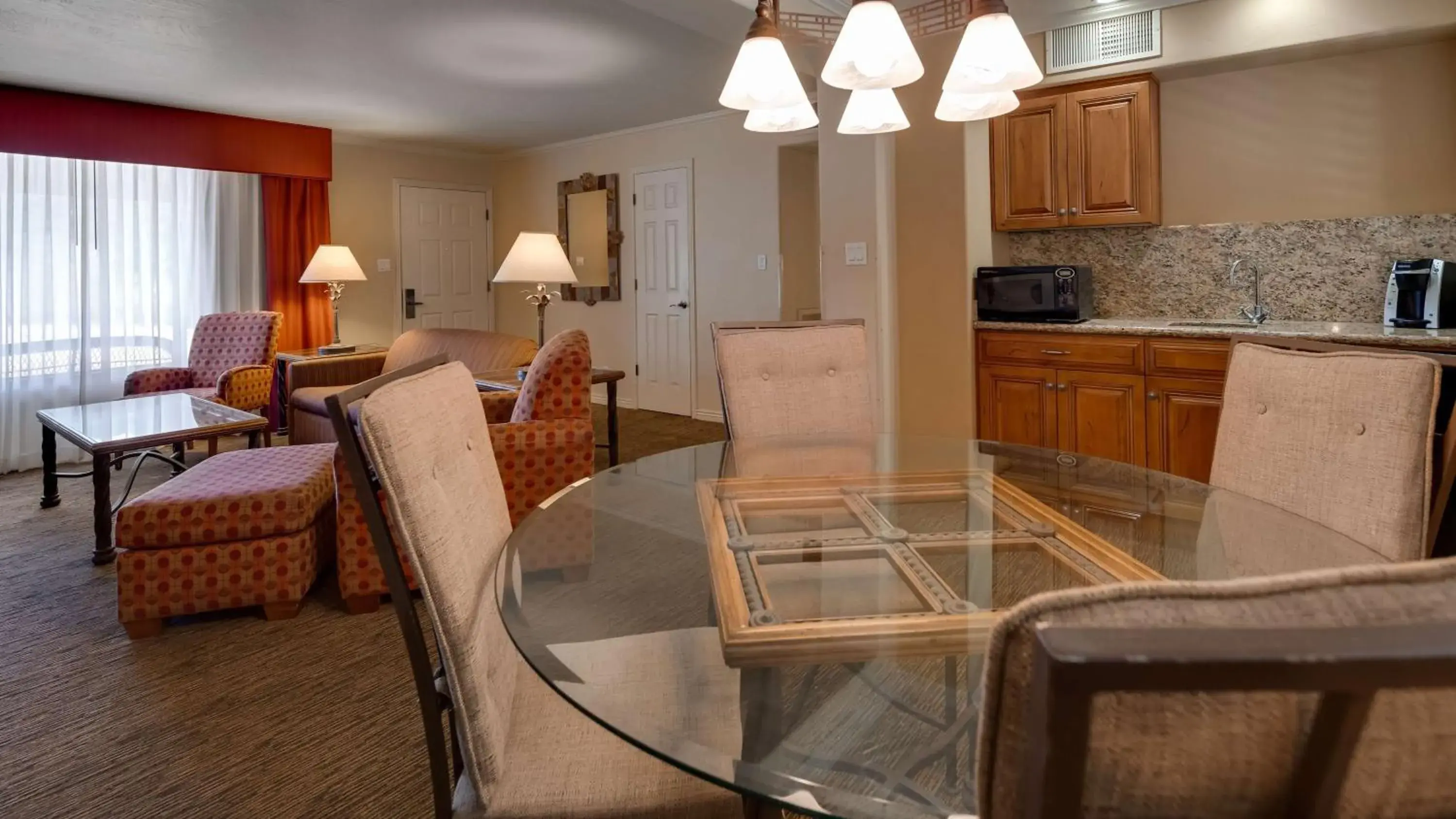 Two-Bedroom Cottage (6 Adults) - Non-smoking in Best Western Plus Arroyo Roble Hotel & Creekside Villas Two-Bedroom Cottage (6 Adults) - Non-smoking in Best Western Plus Arroyo Roble Hotel & Creekside Villas