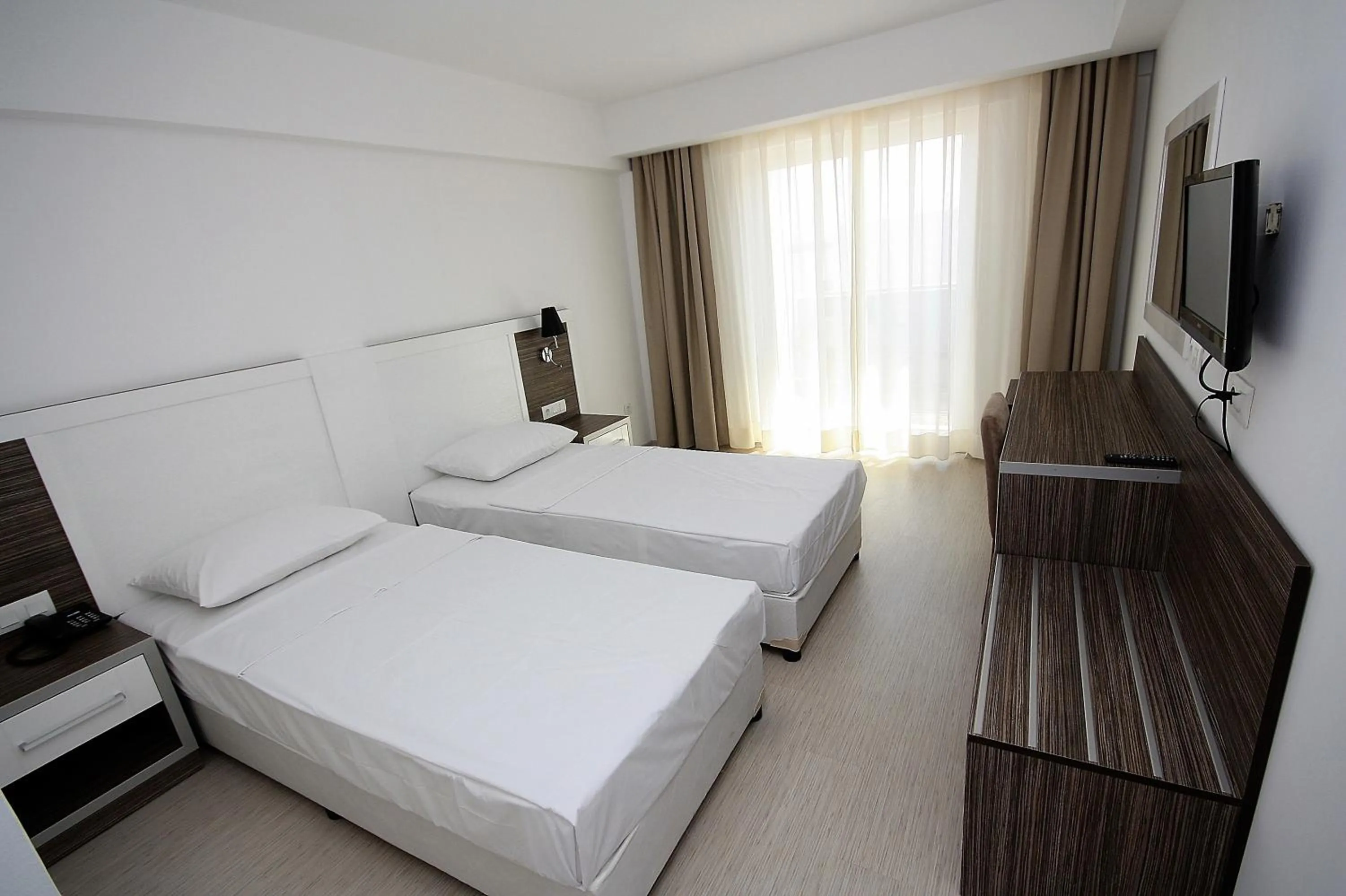 Bed in Club Shark Hotel