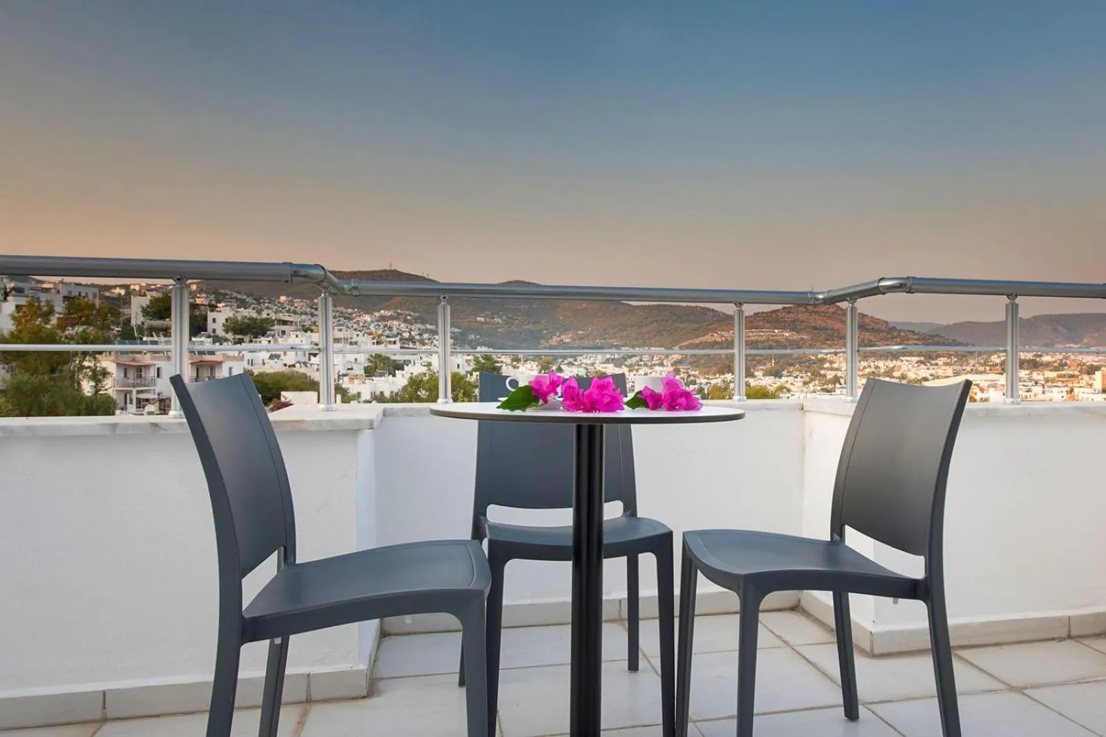 Balcony/Terrace in Club Shark Hotel