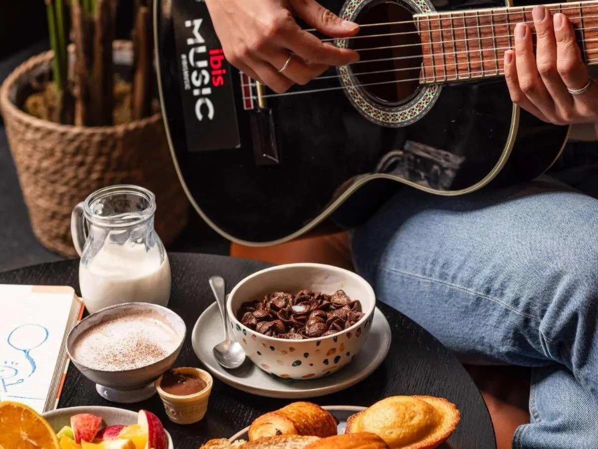 Lounge or bar in ibis Aberdeen Centre – Quayside