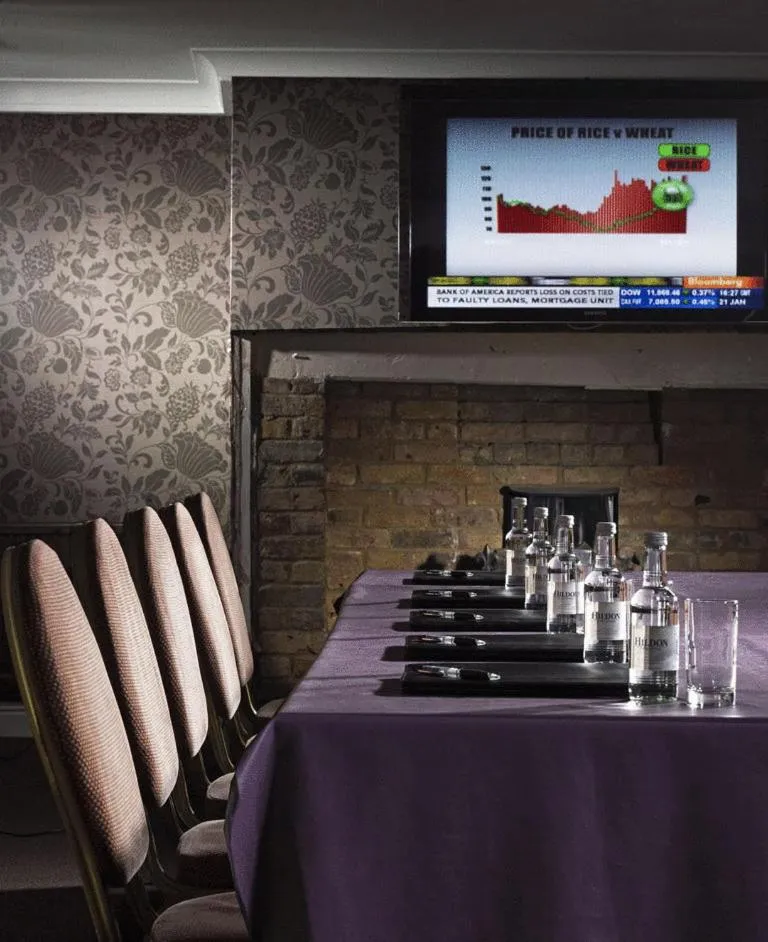 Business facilities in The Boleyn Hotel