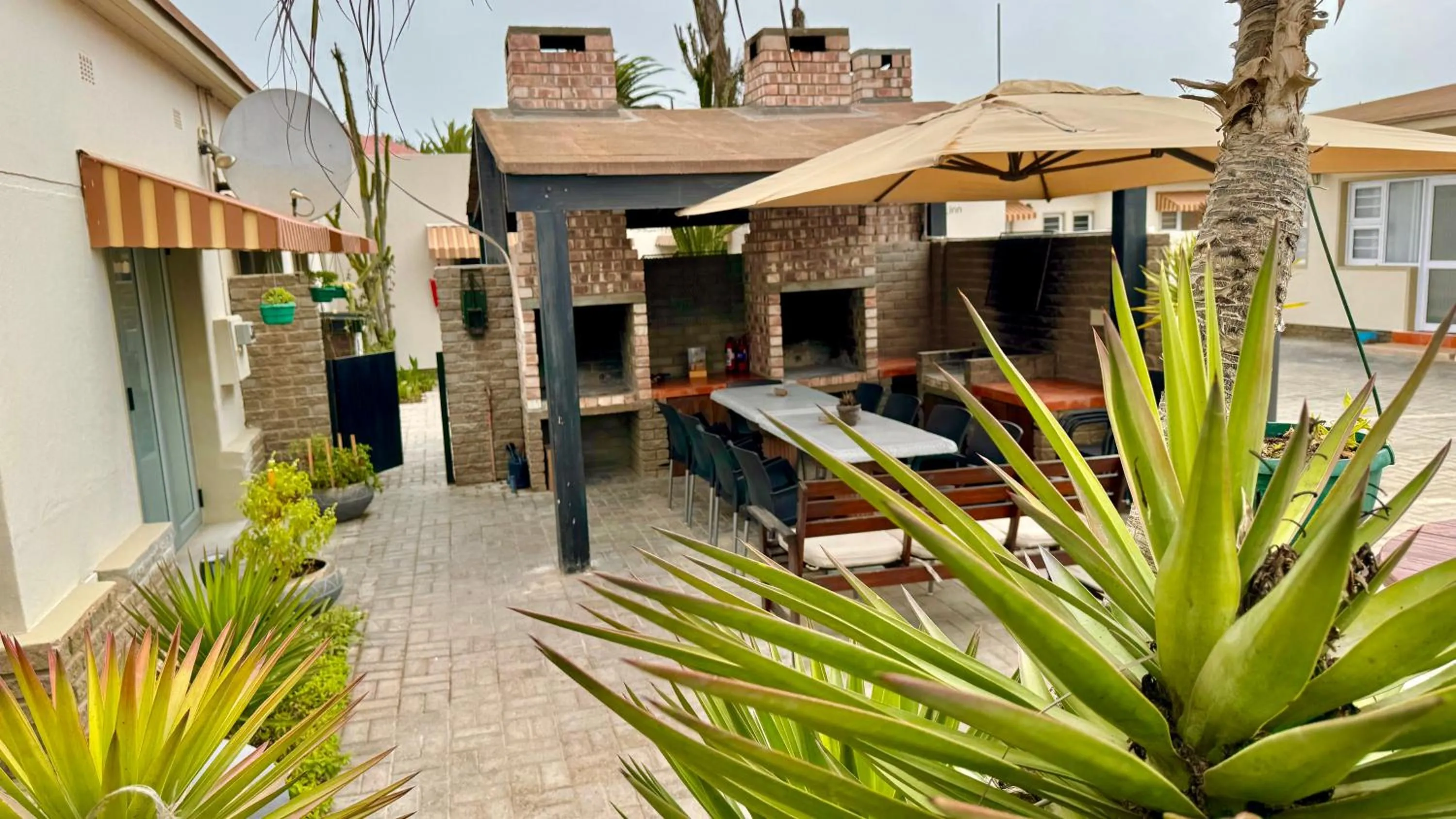 BBQ facilities in Bushbabies-Inn Self-Catering Accommodation