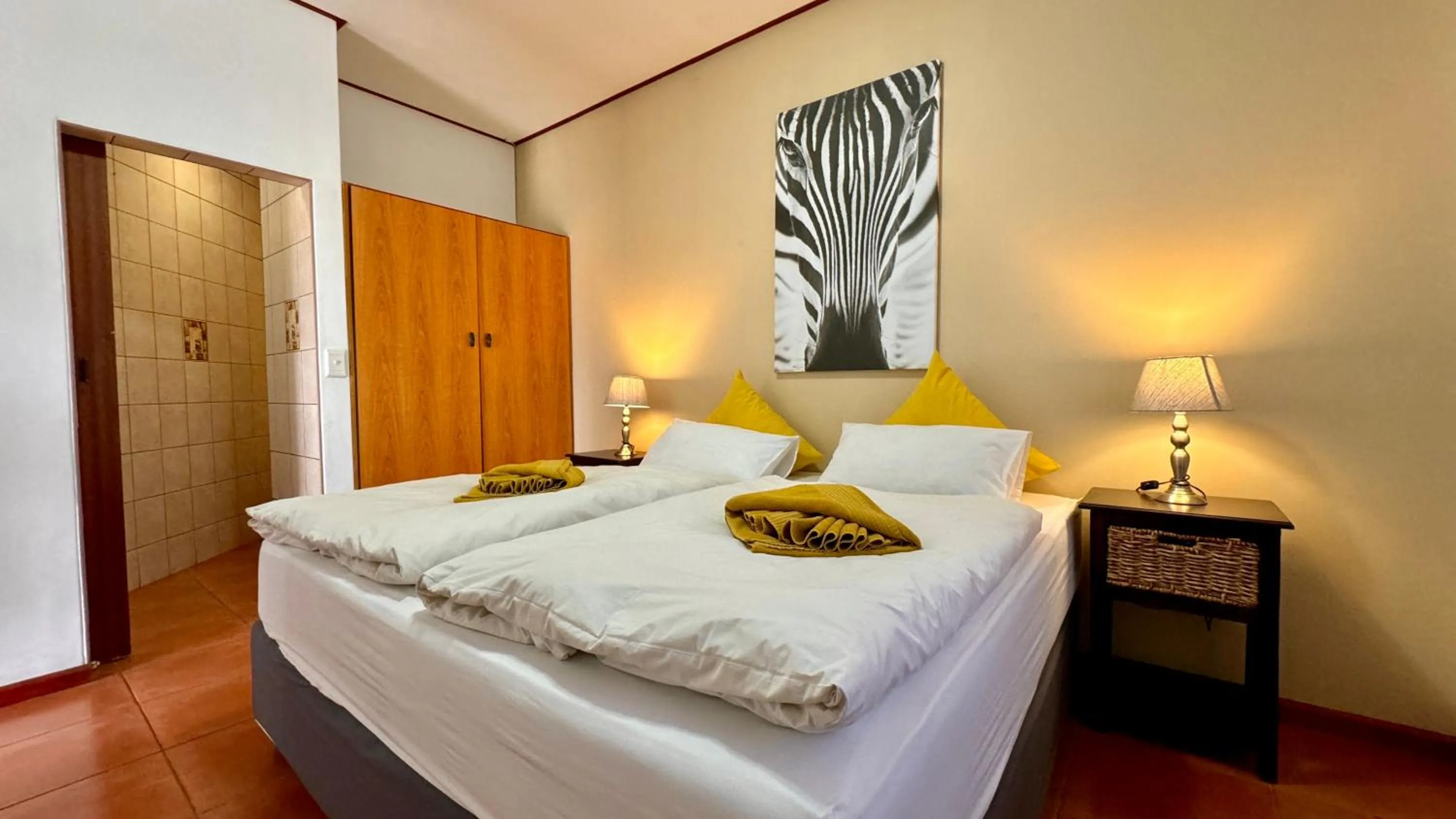Bed in Bushbabies-Inn Self-Catering Accommodation