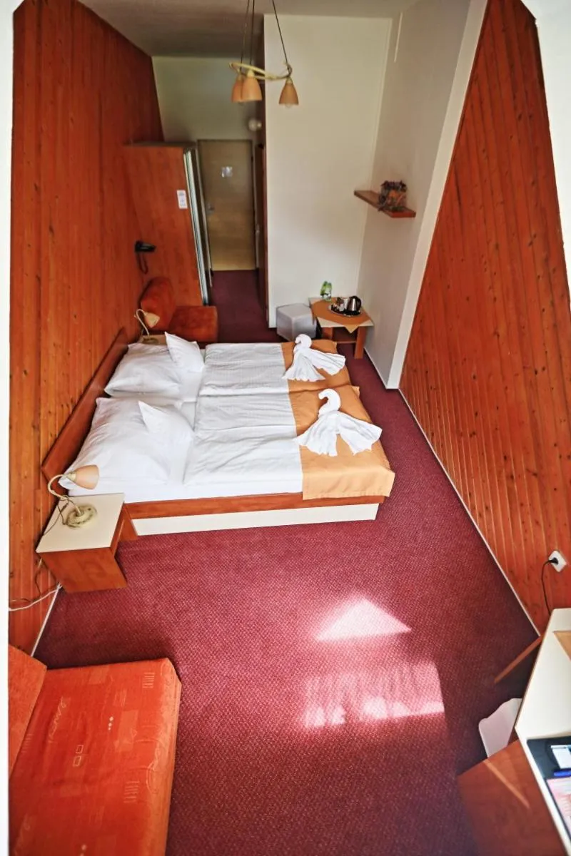 Bed in Hotel Skicentrum