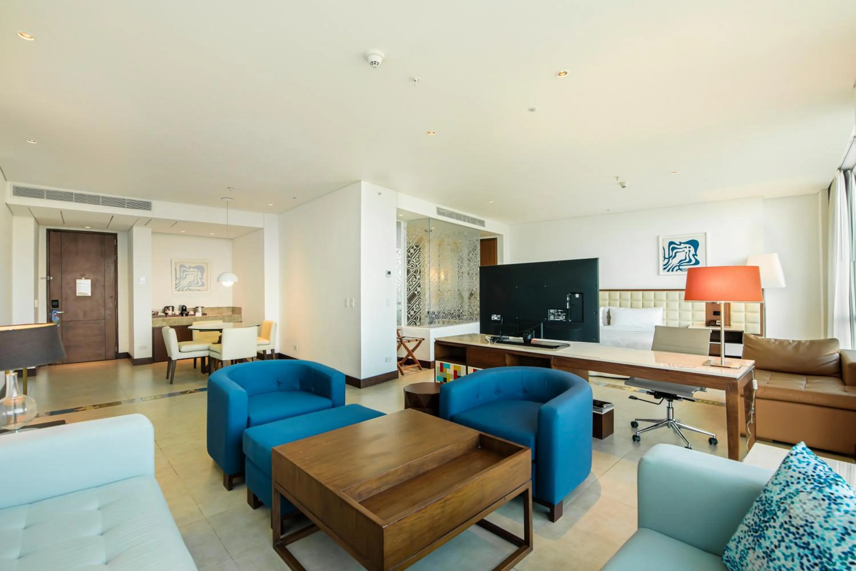 Living room in Holiday Inn Cartagena Morros by IHG