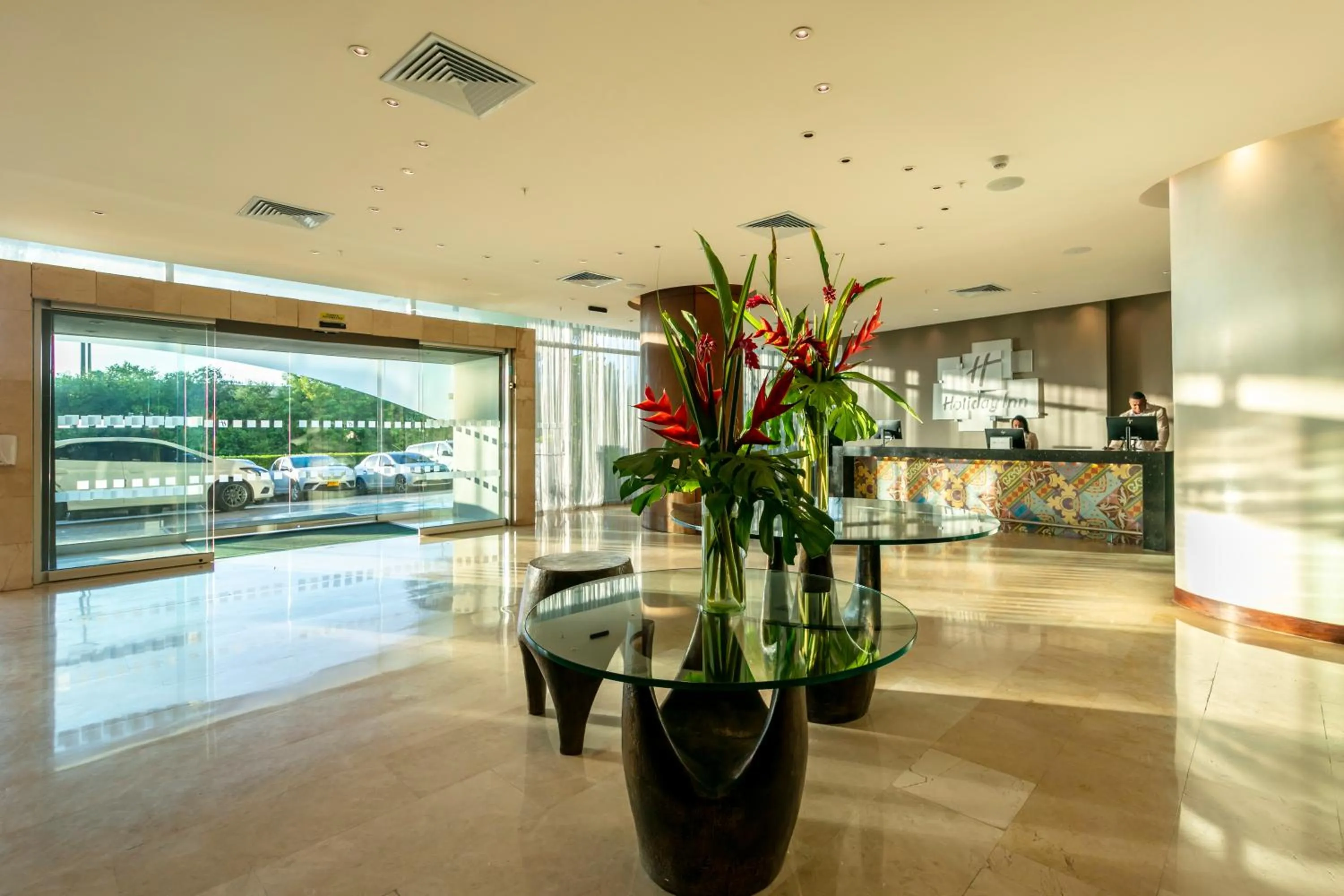 Lobby or reception in Holiday Inn Cartagena Morros by IHG