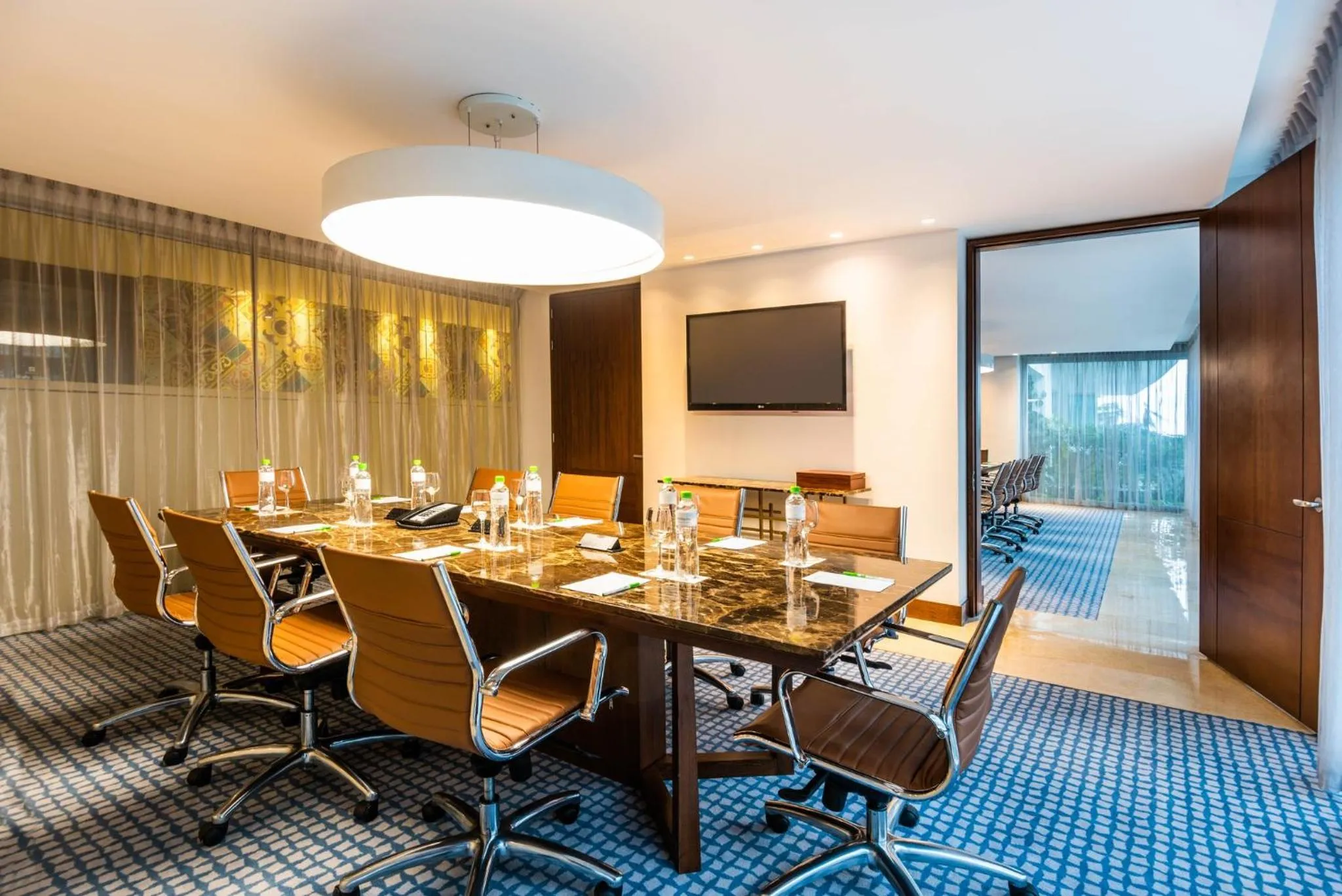 Meeting/conference room in Holiday Inn Cartagena Morros by IHG