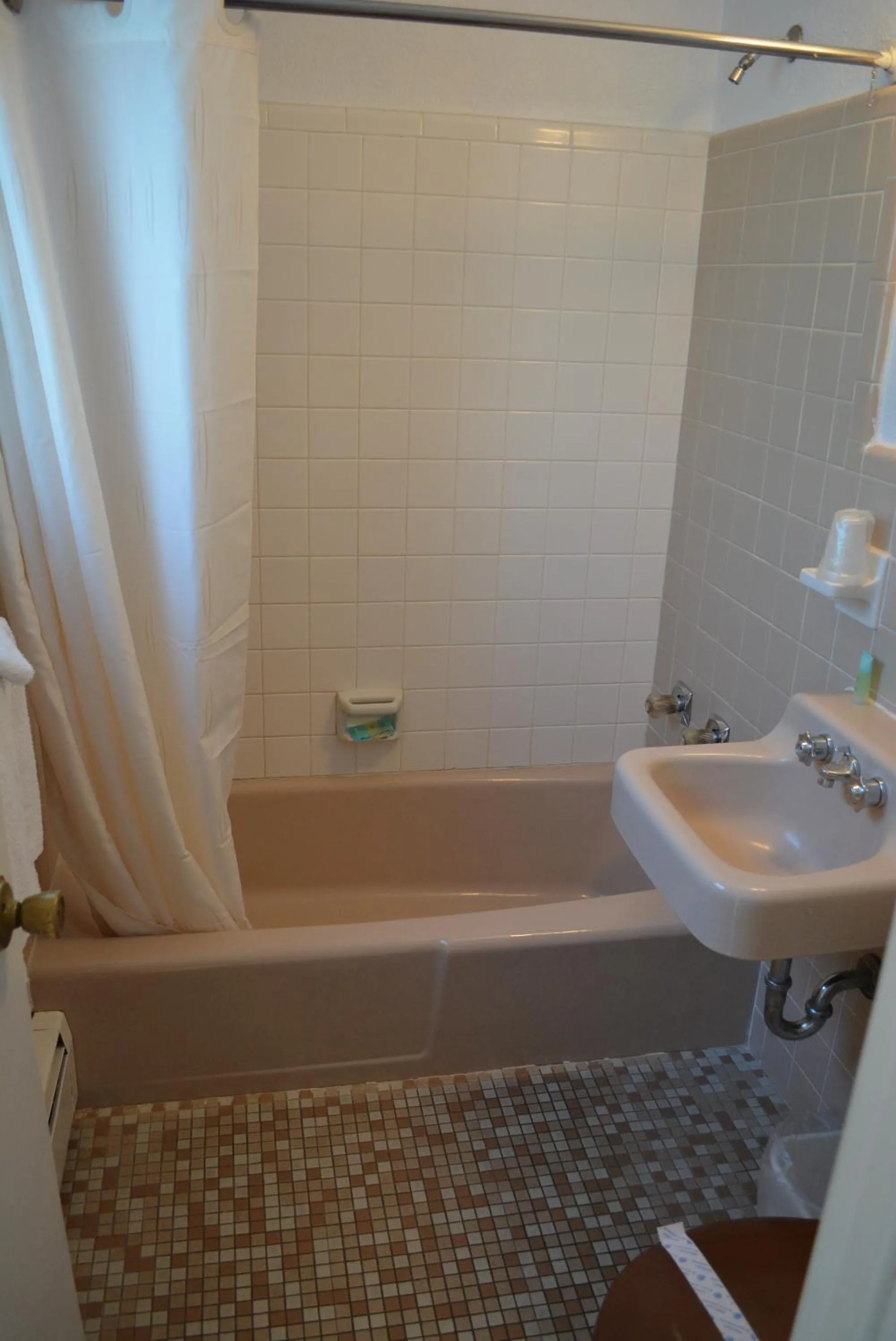 Bathroom in Royal Court Motel