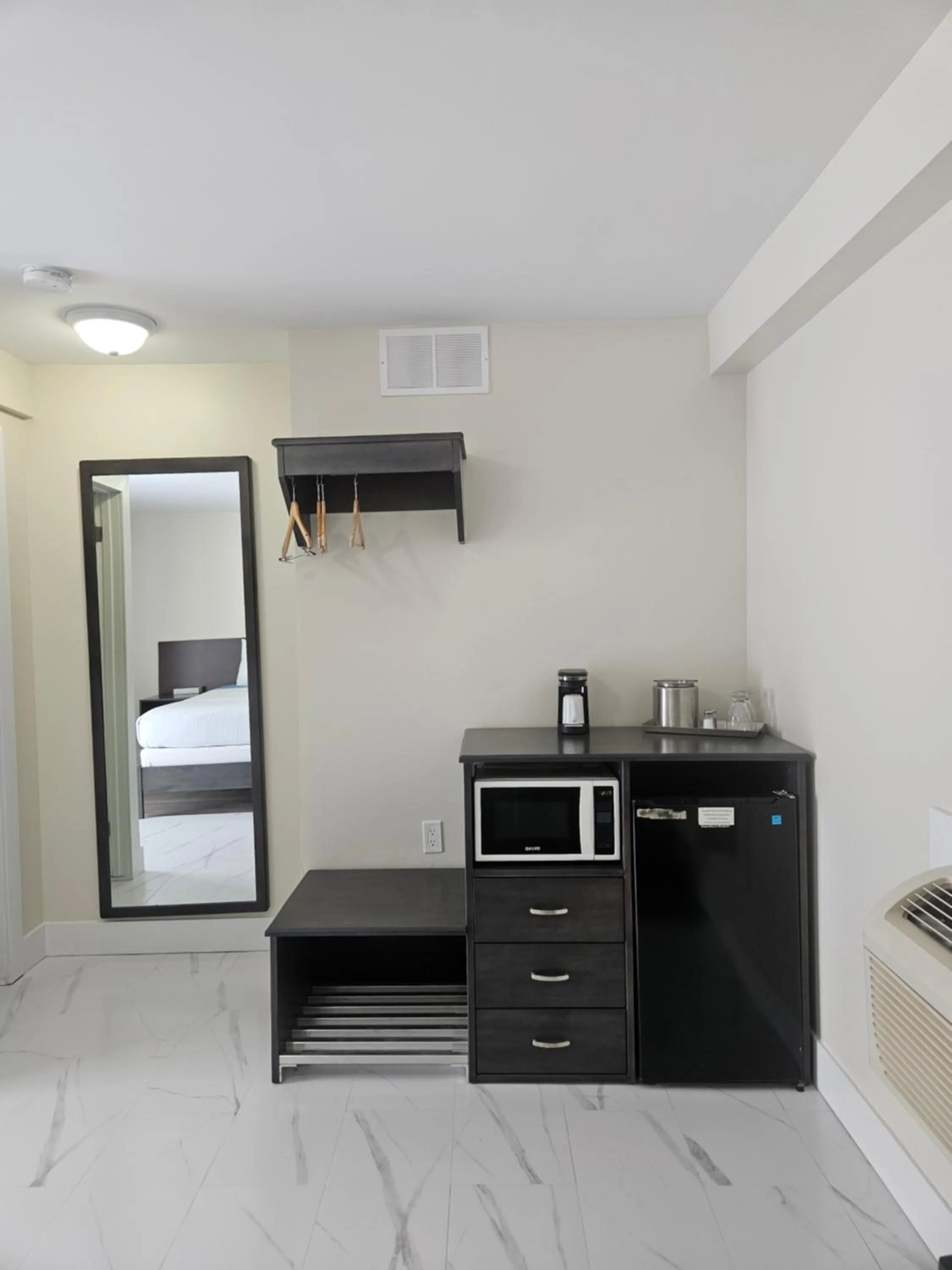 Leelas Villa Inn Flesherton