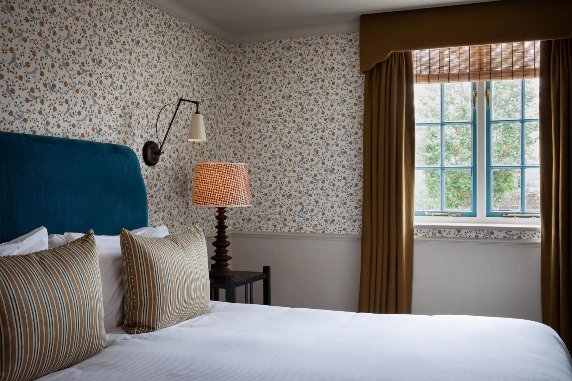 Bed in Cavendish Hotel