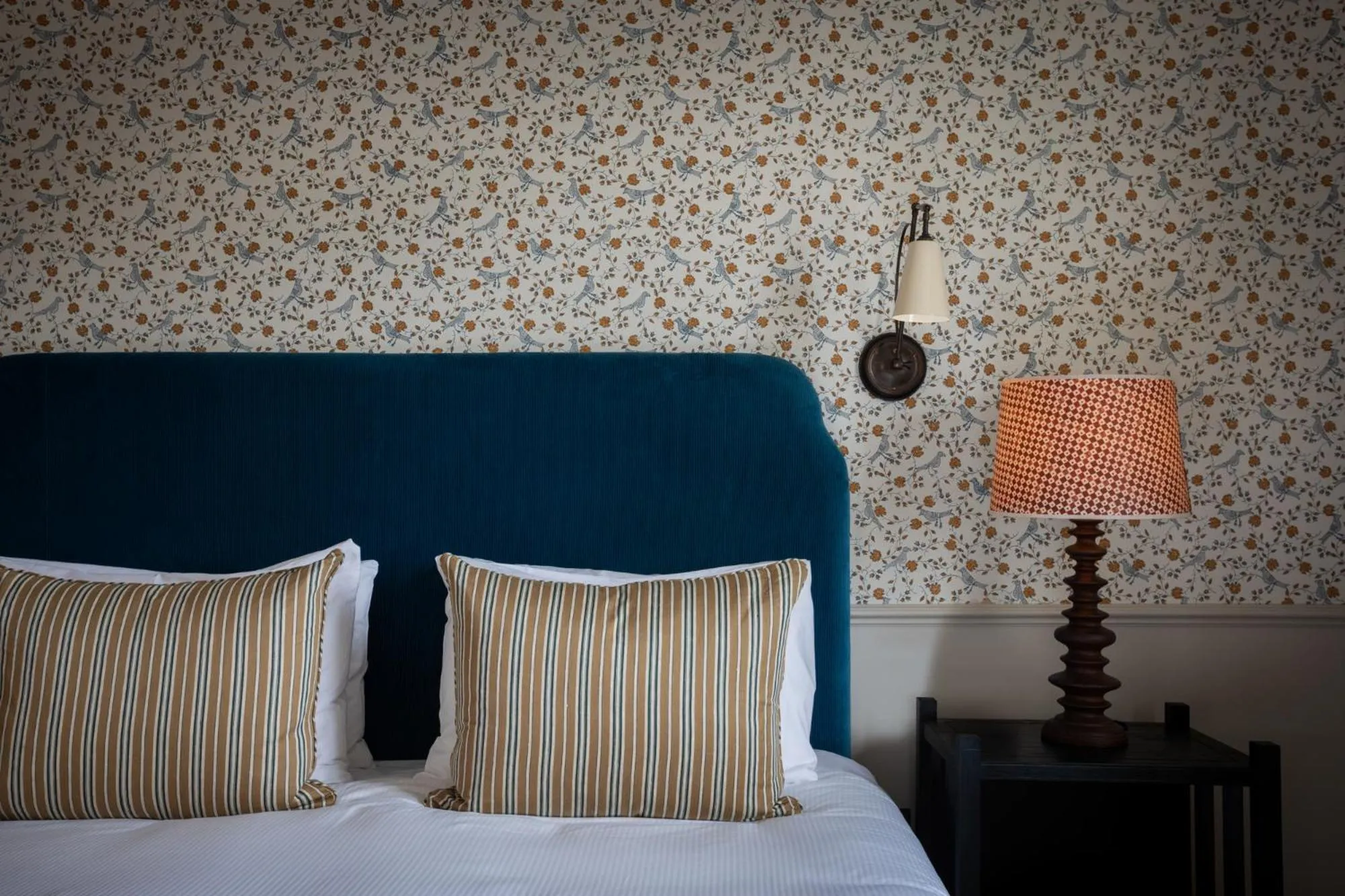 Bed in Cavendish Hotel