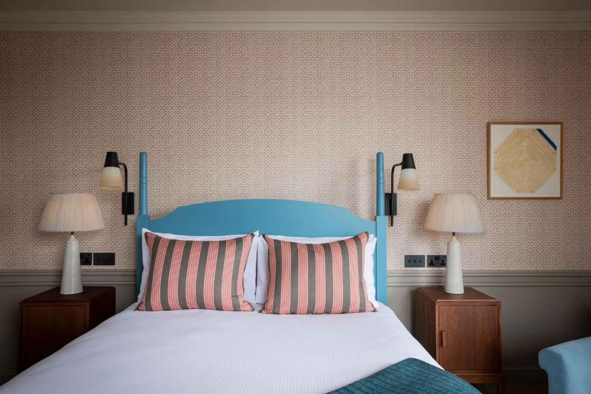 Bed in Cavendish Hotel