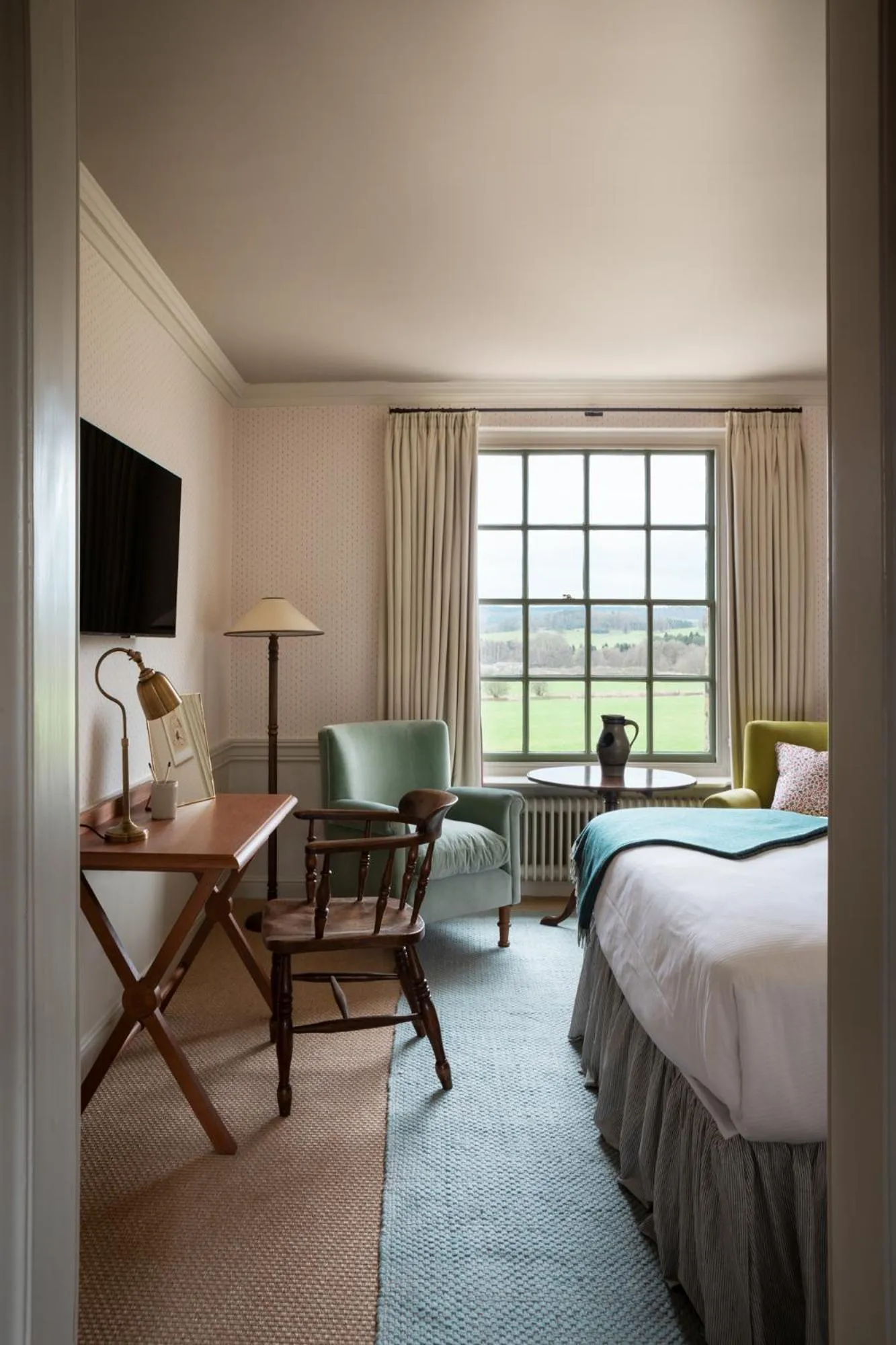 Bedroom, Bed in Cavendish Hotel