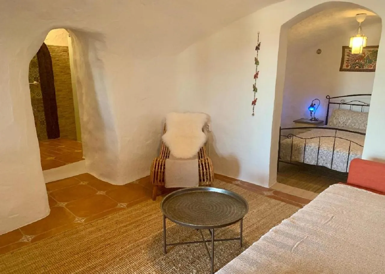 Seating area, Bed in Cueva Romana, Adults Only Cave House