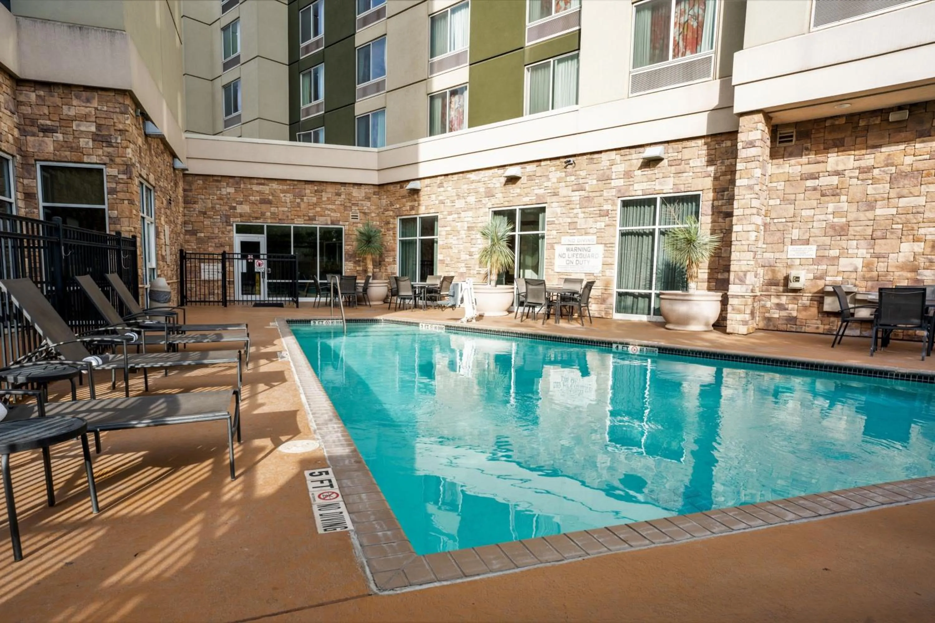 Swimming pool in Fairfield by Marriott San Antonio Alamo Plaza Convention Center