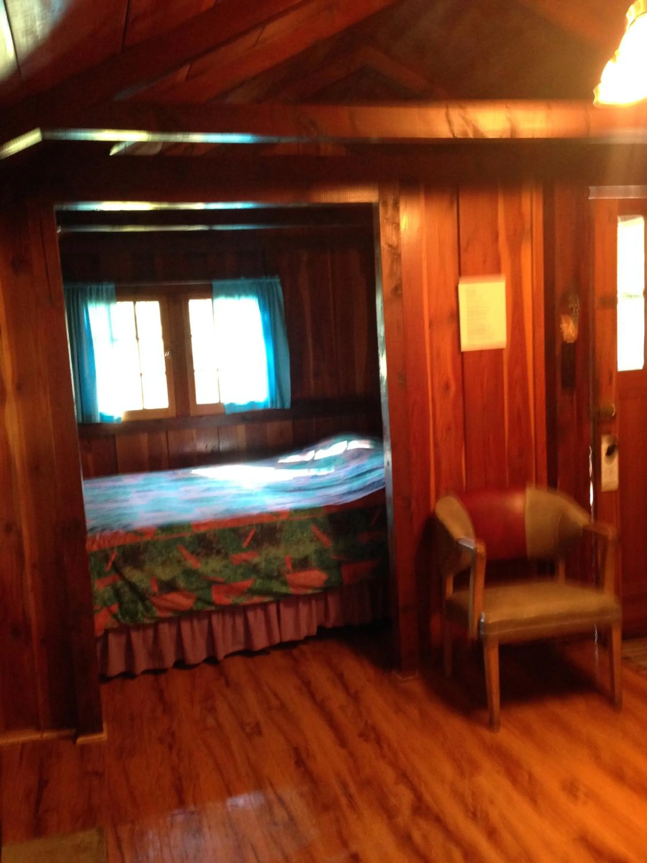 Day, Bed in Addison's Bungalows