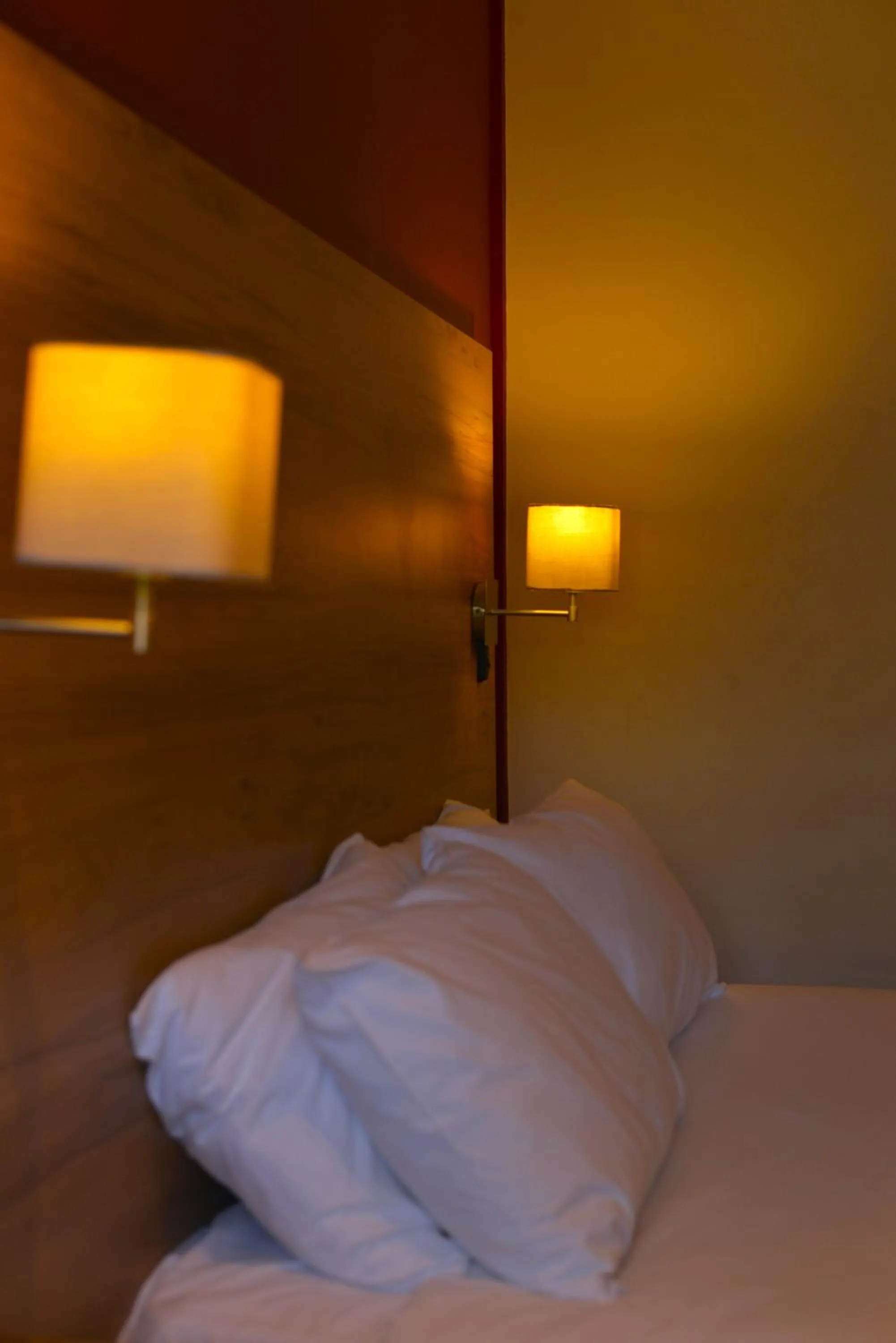 Bed in Piccadilly Hotel