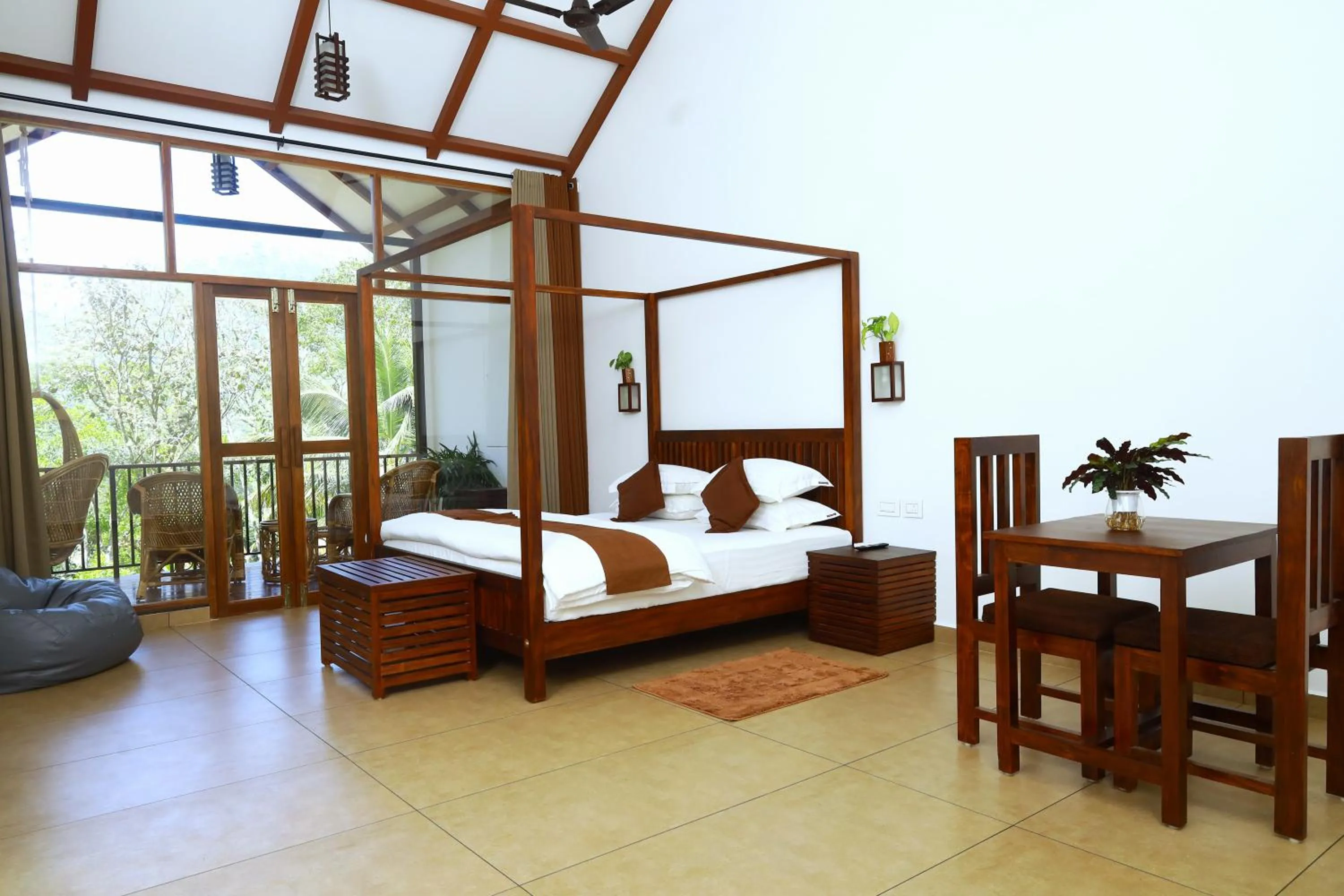 Bed in Coffee and Pepper Plantation Homestay
