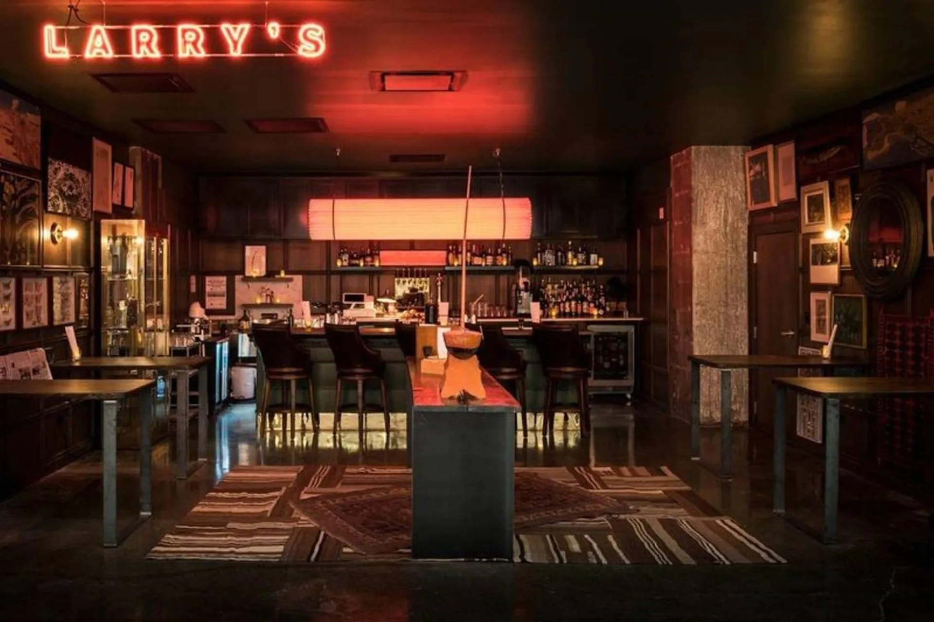 On-site shops in Uptown Gem