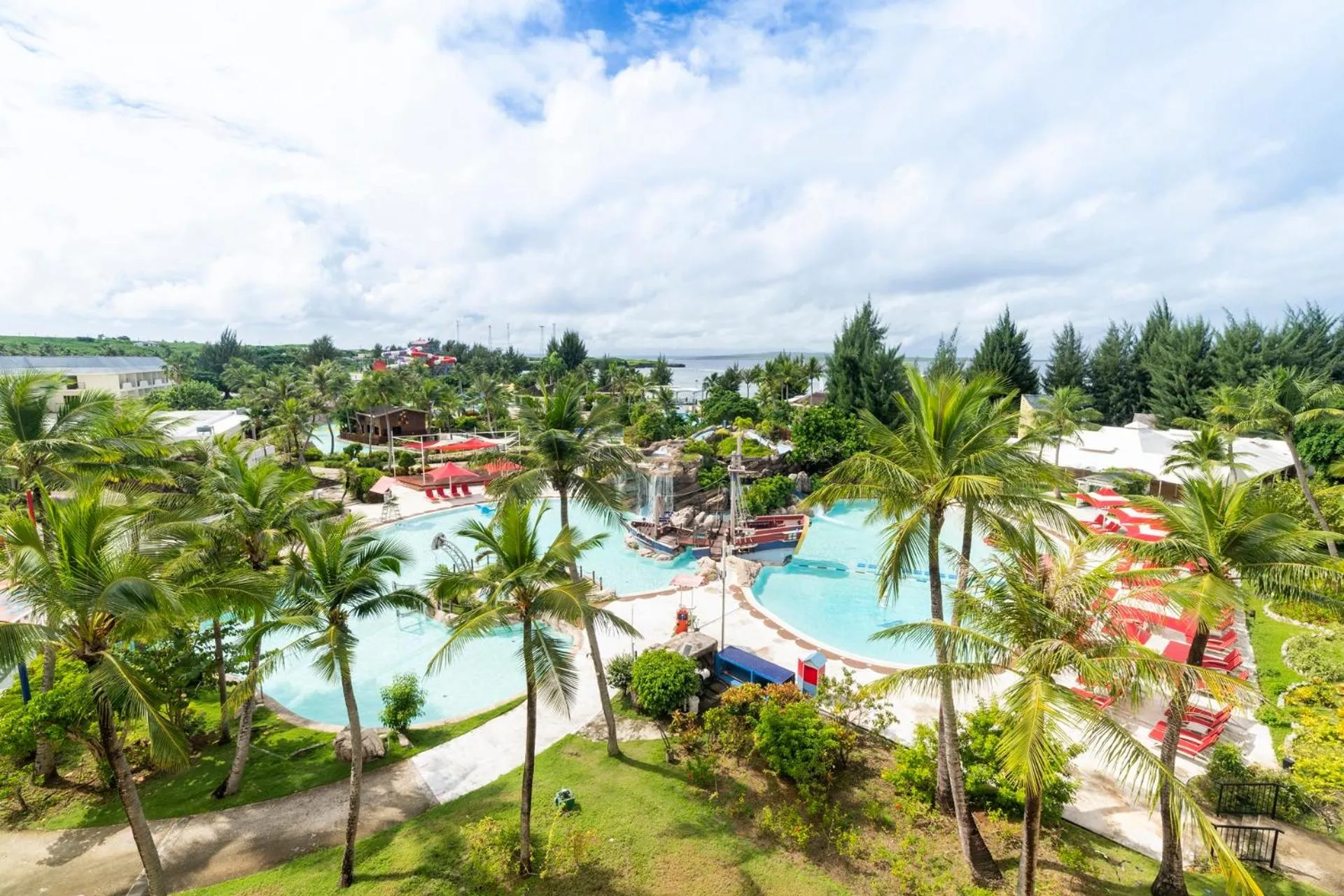 Swimming pool in Pacific Islands Club Saipan