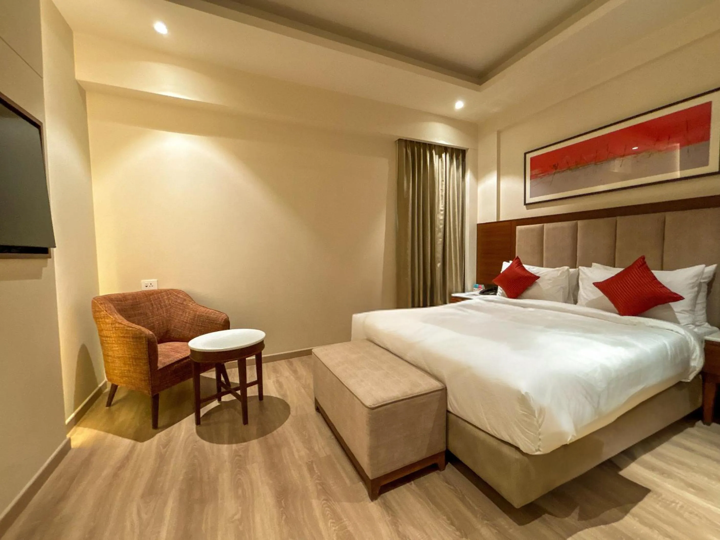 Photo of the whole room, Bed in Best Western Plus Amritsar
